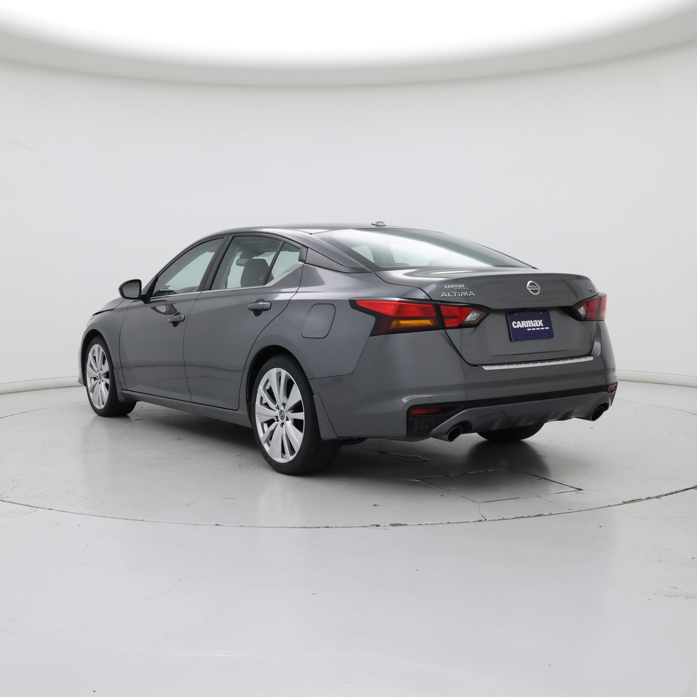 Thumbnail: 2022 Nissan Altima - 2