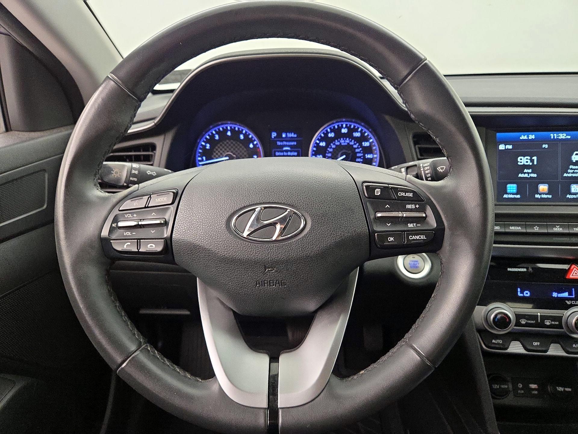 Thumbnail: 2020 Hyundai Elantra - 10