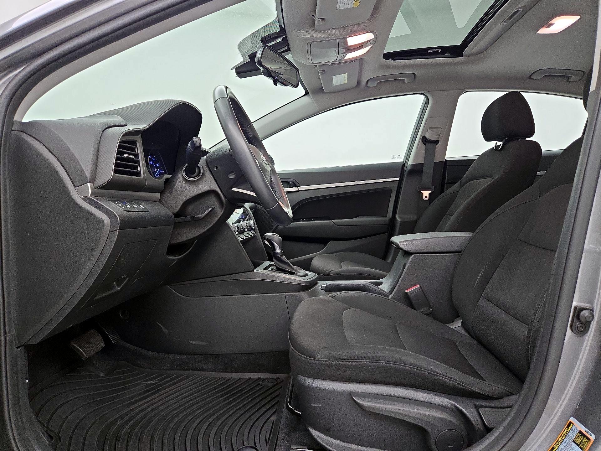 Thumbnail: 2020 Hyundai Elantra - 11