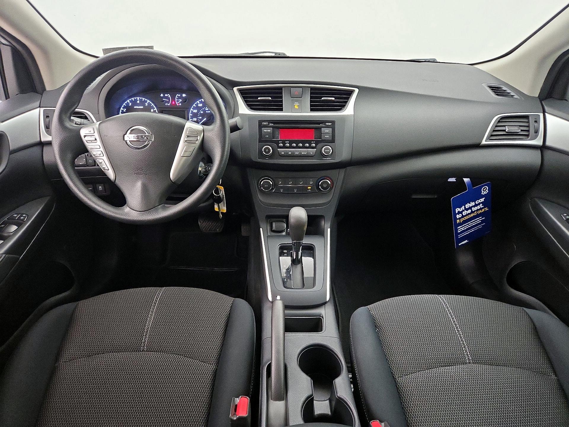 Thumbnail: 2017 Nissan Sentra - 9