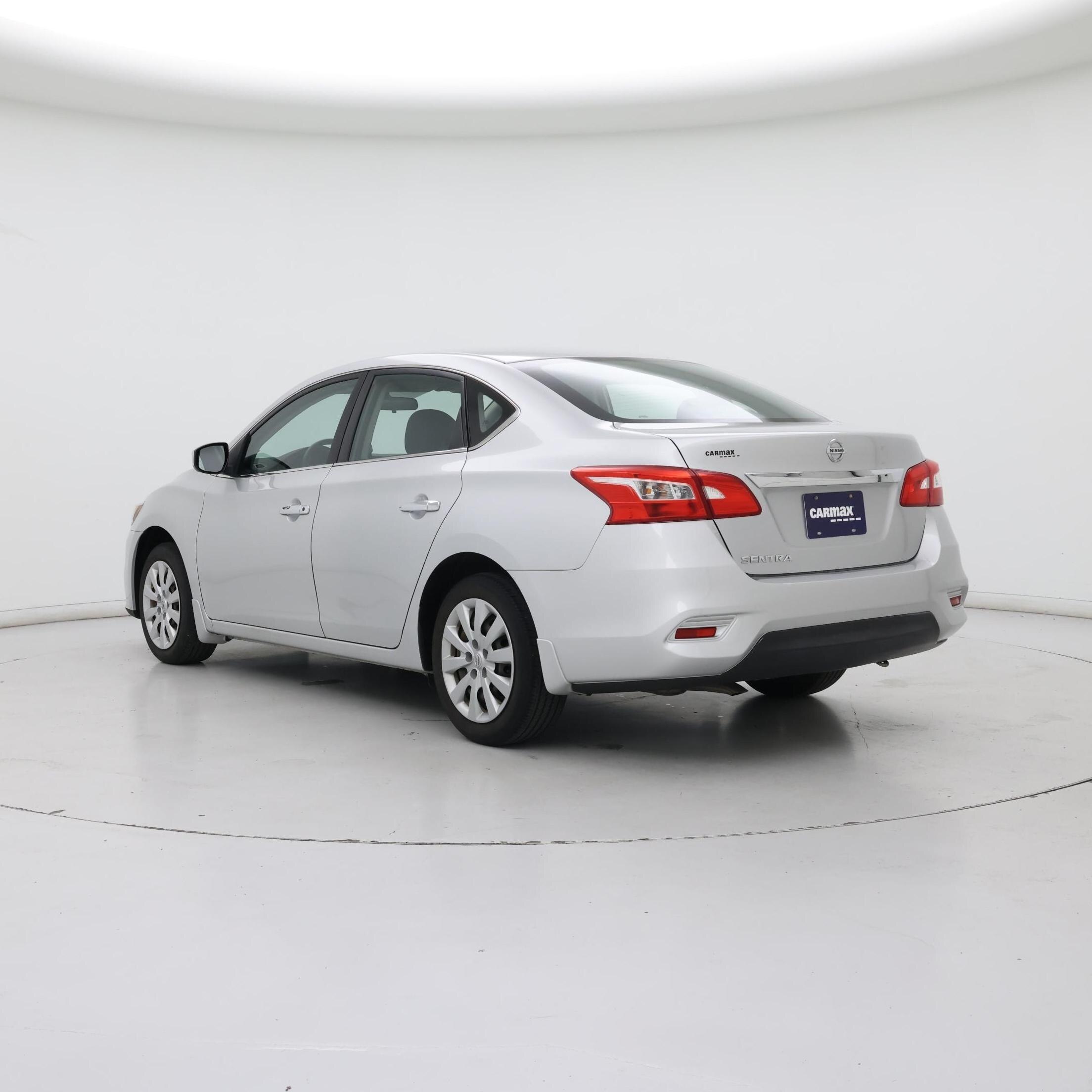Thumbnail: 2017 Nissan Sentra - 2