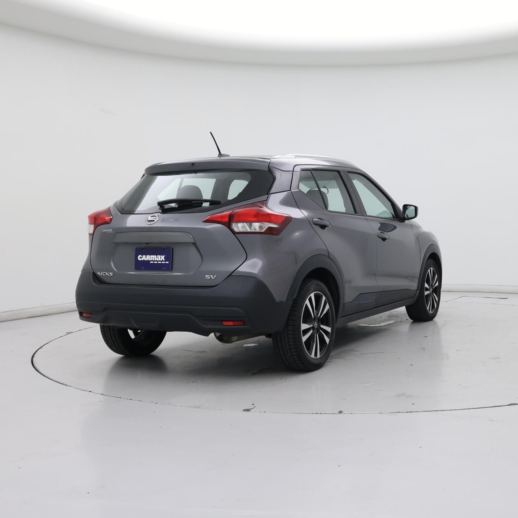 Thumbnail: 2019 Nissan Kicks - 8