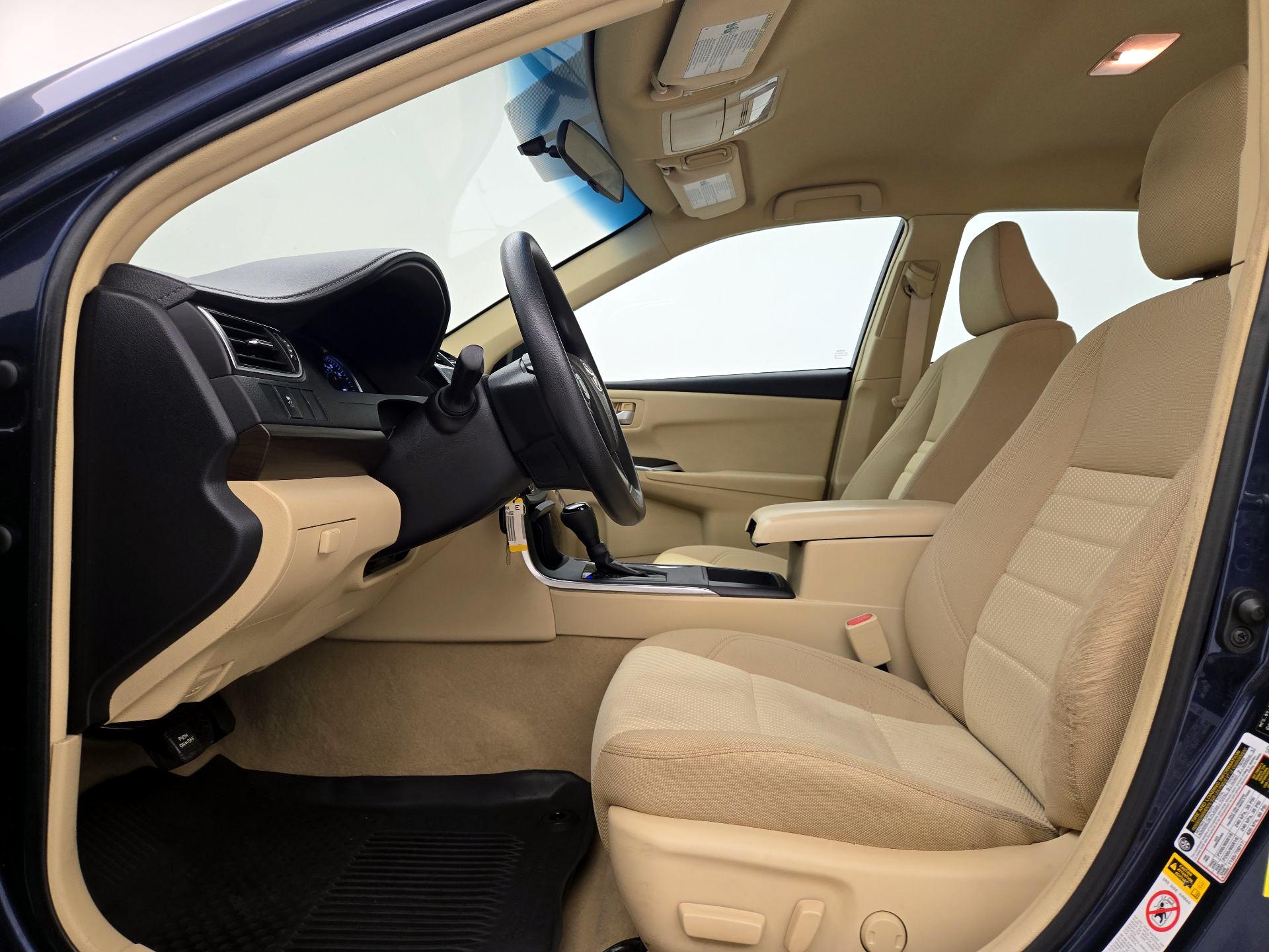 Thumbnail: 2017 Toyota Camry - 11