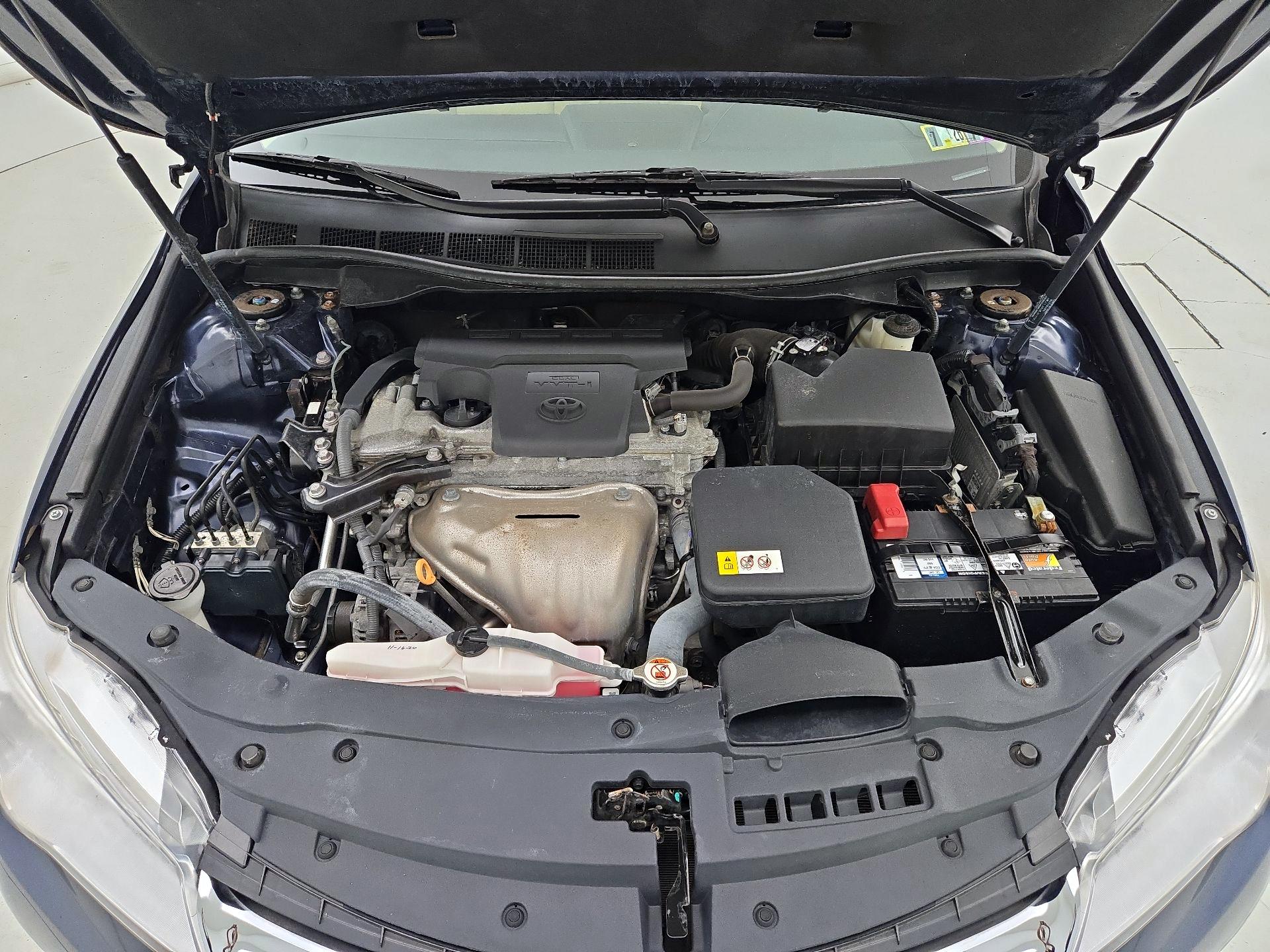 Thumbnail: 2017 Toyota Camry - 20