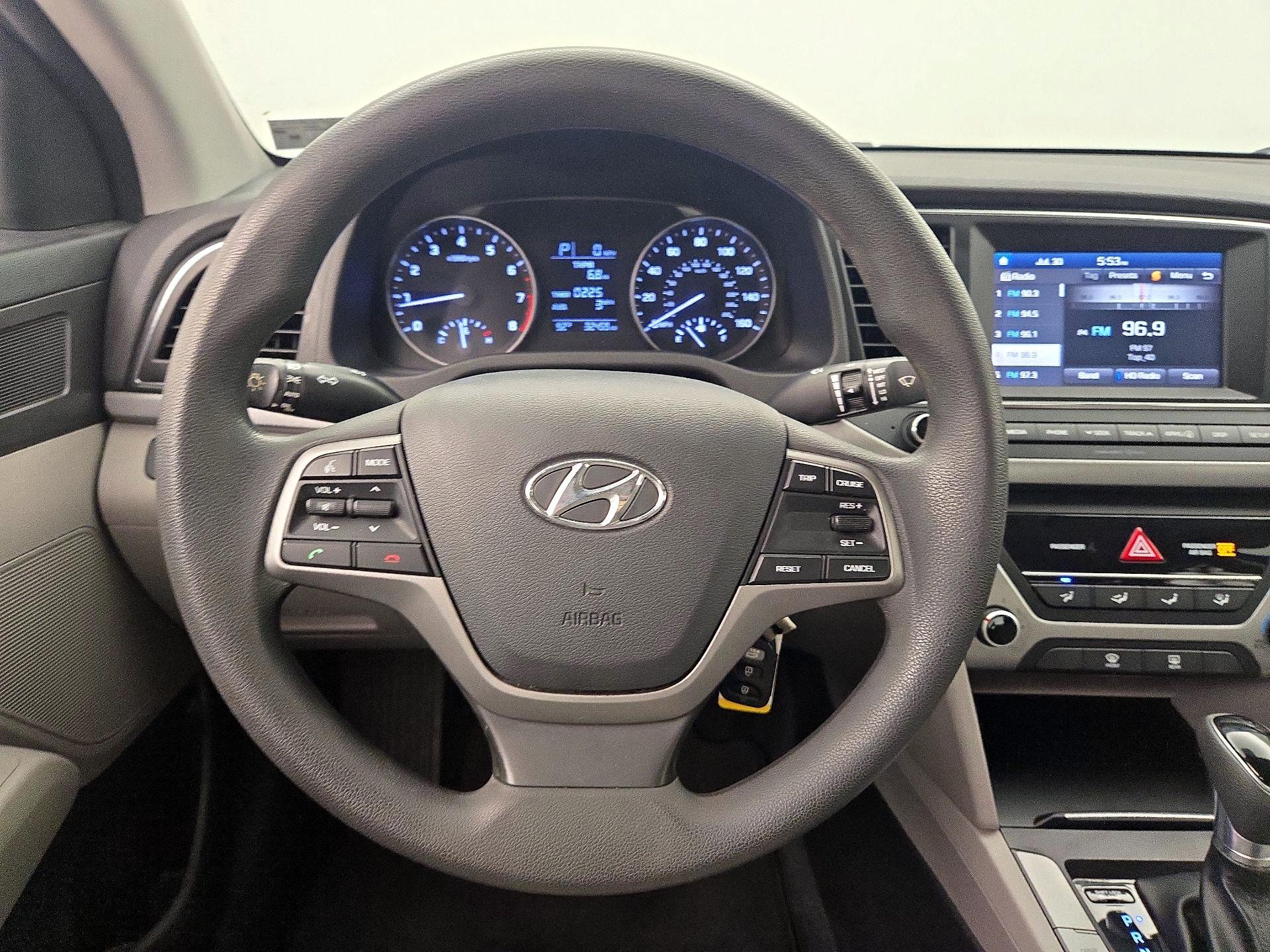 Thumbnail: 2017 Hyundai Elantra - 10