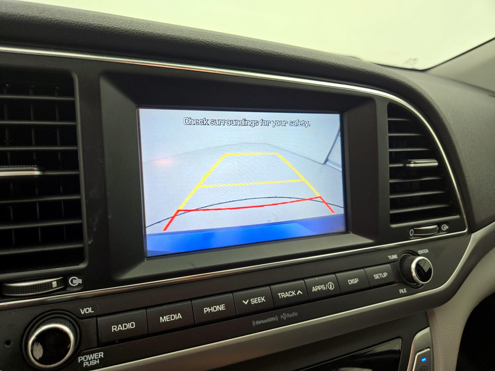 Thumbnail: 2017 Hyundai Elantra - 14