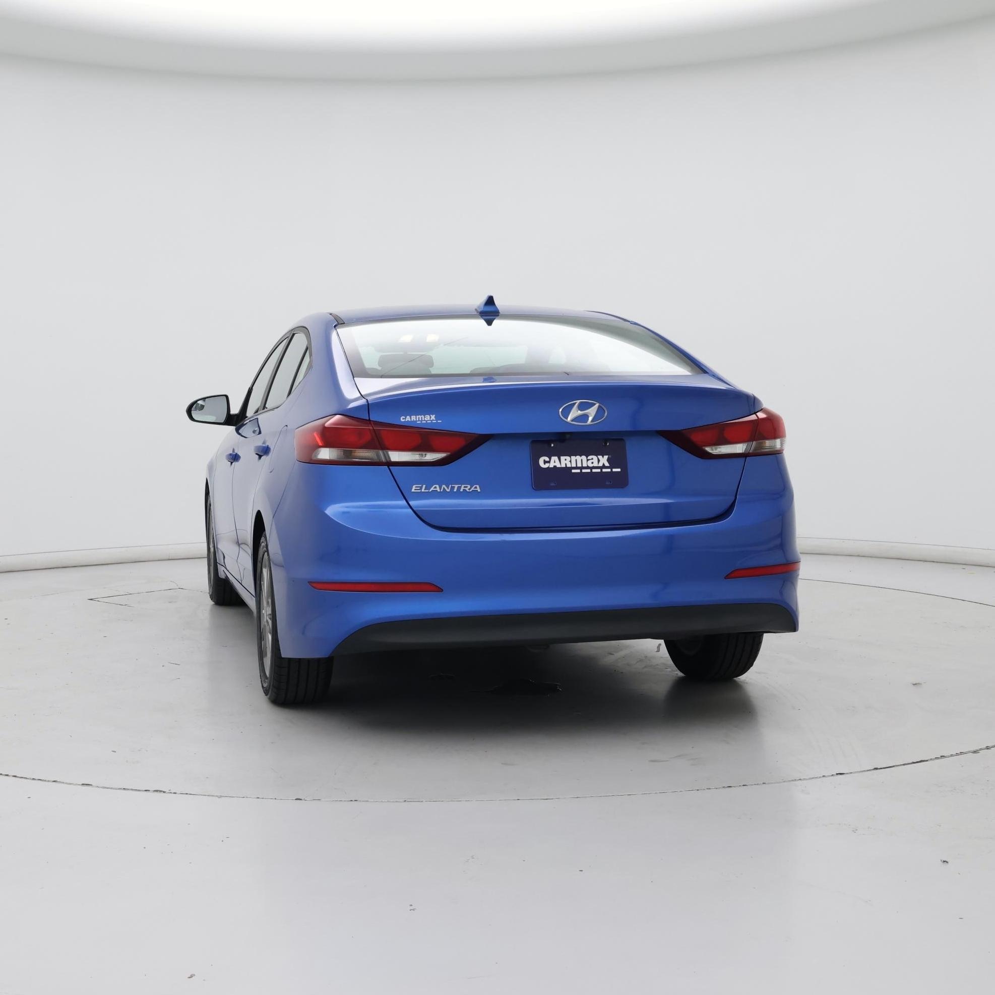 Thumbnail: 2017 Hyundai Elantra - 6