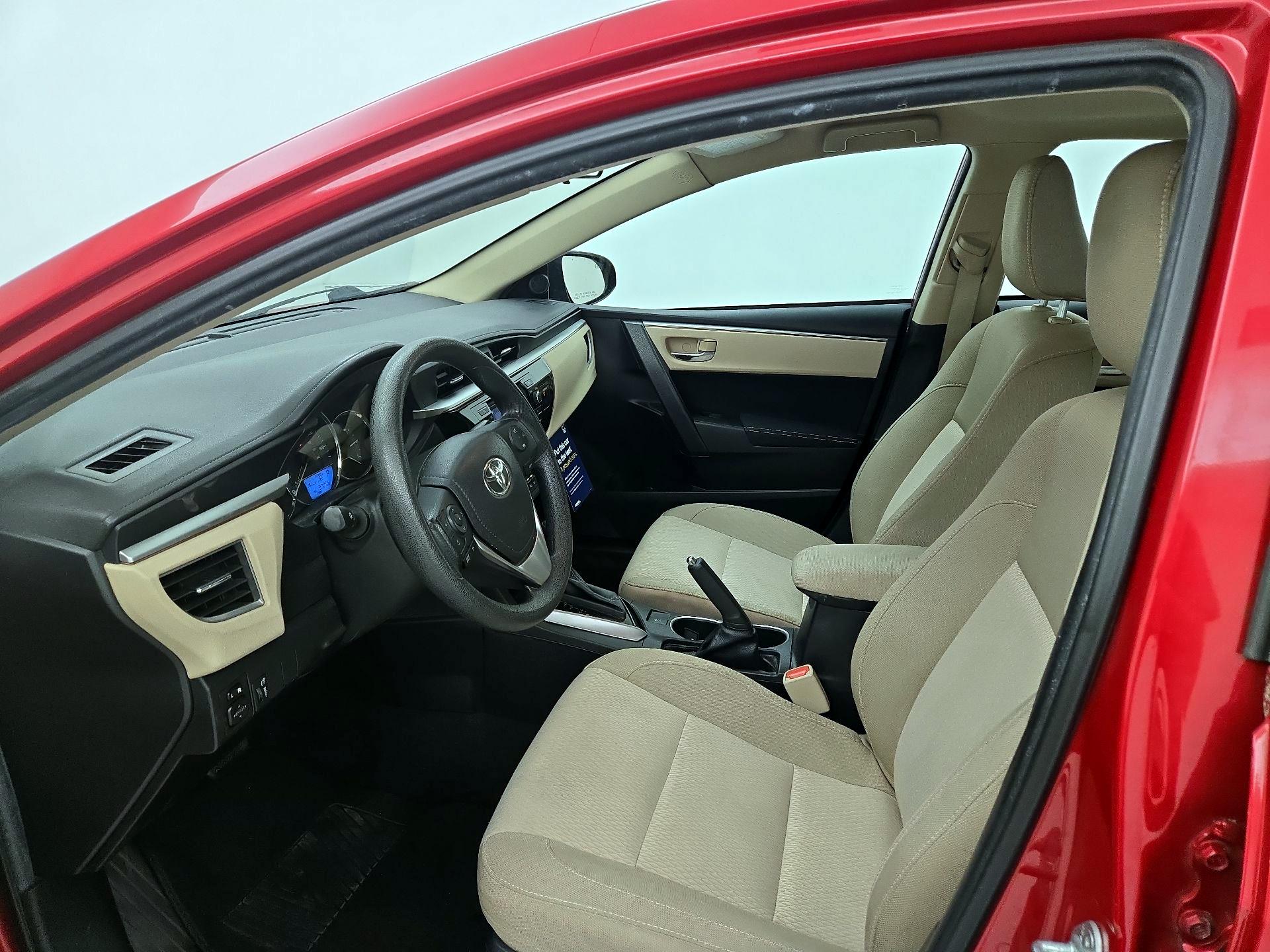 Thumbnail: 2015 Toyota Corolla - 11