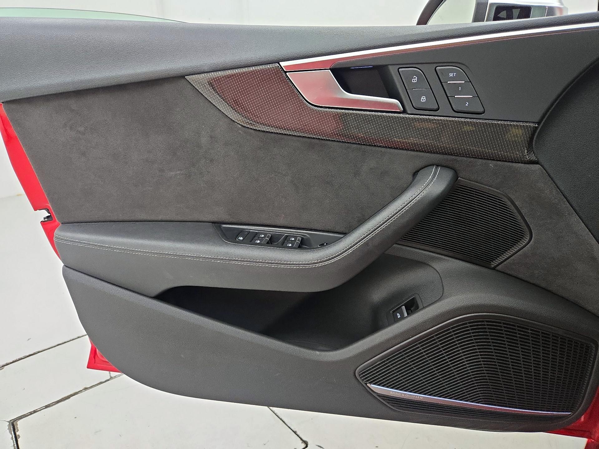 Thumbnail: 2019 Audi S5 - 12