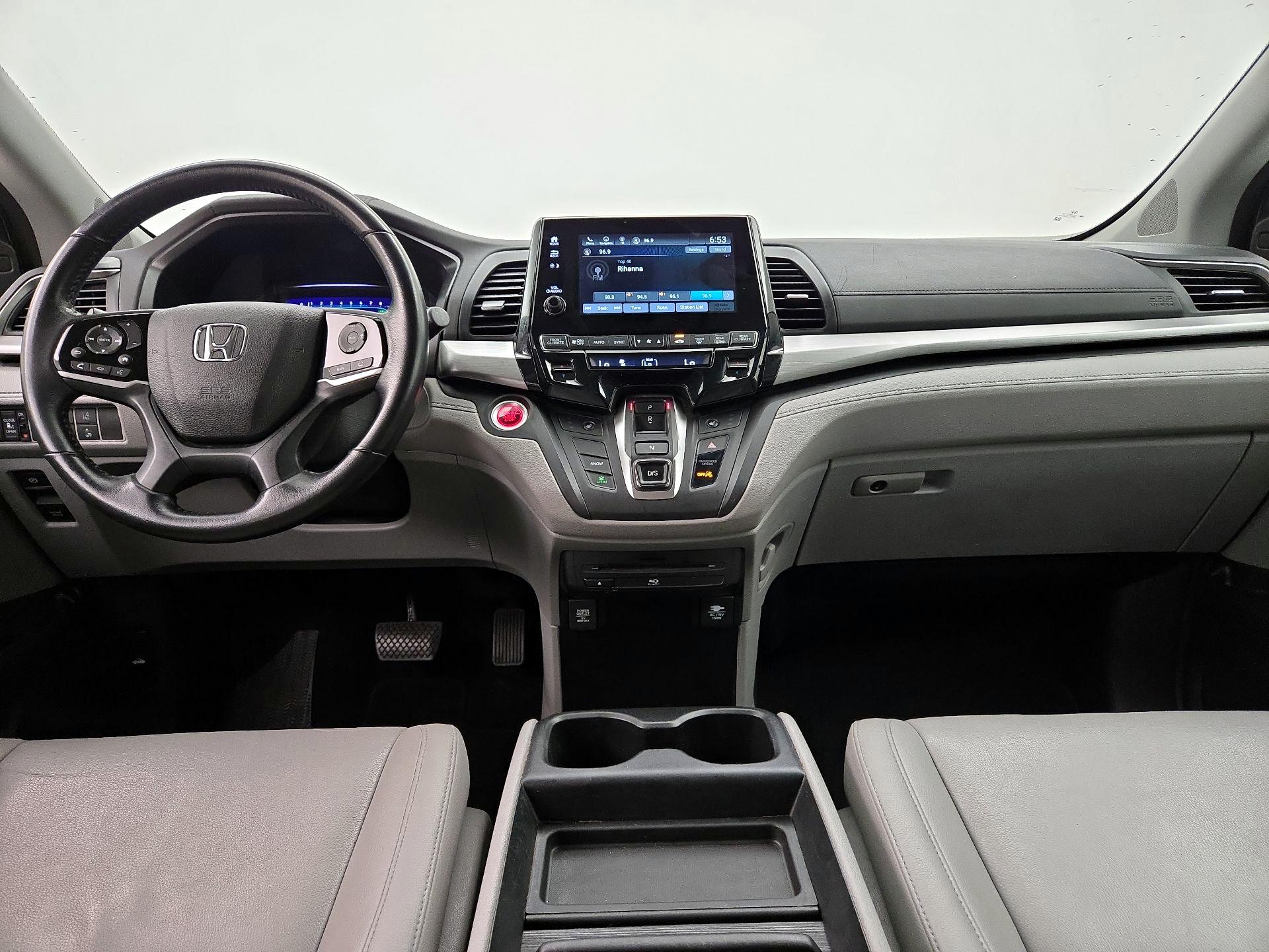 Thumbnail: 2019 Honda Odyssey - 9