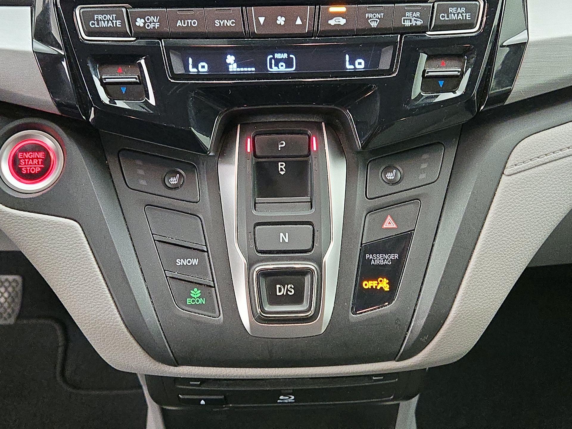 Thumbnail: 2019 Honda Odyssey - 18