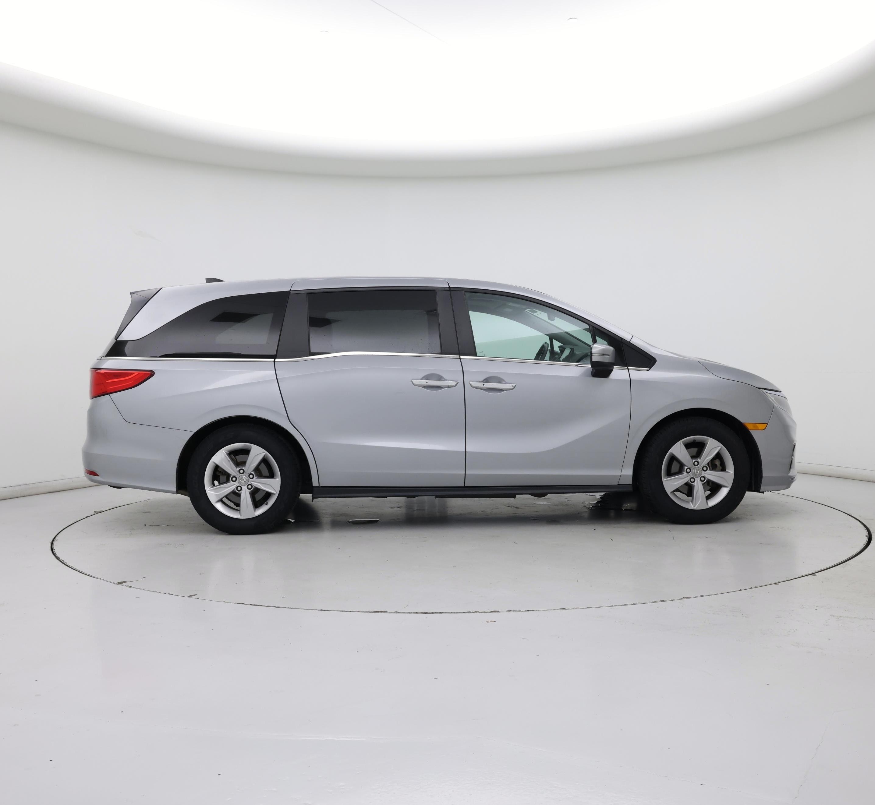 Thumbnail: 2019 Honda Odyssey - 7