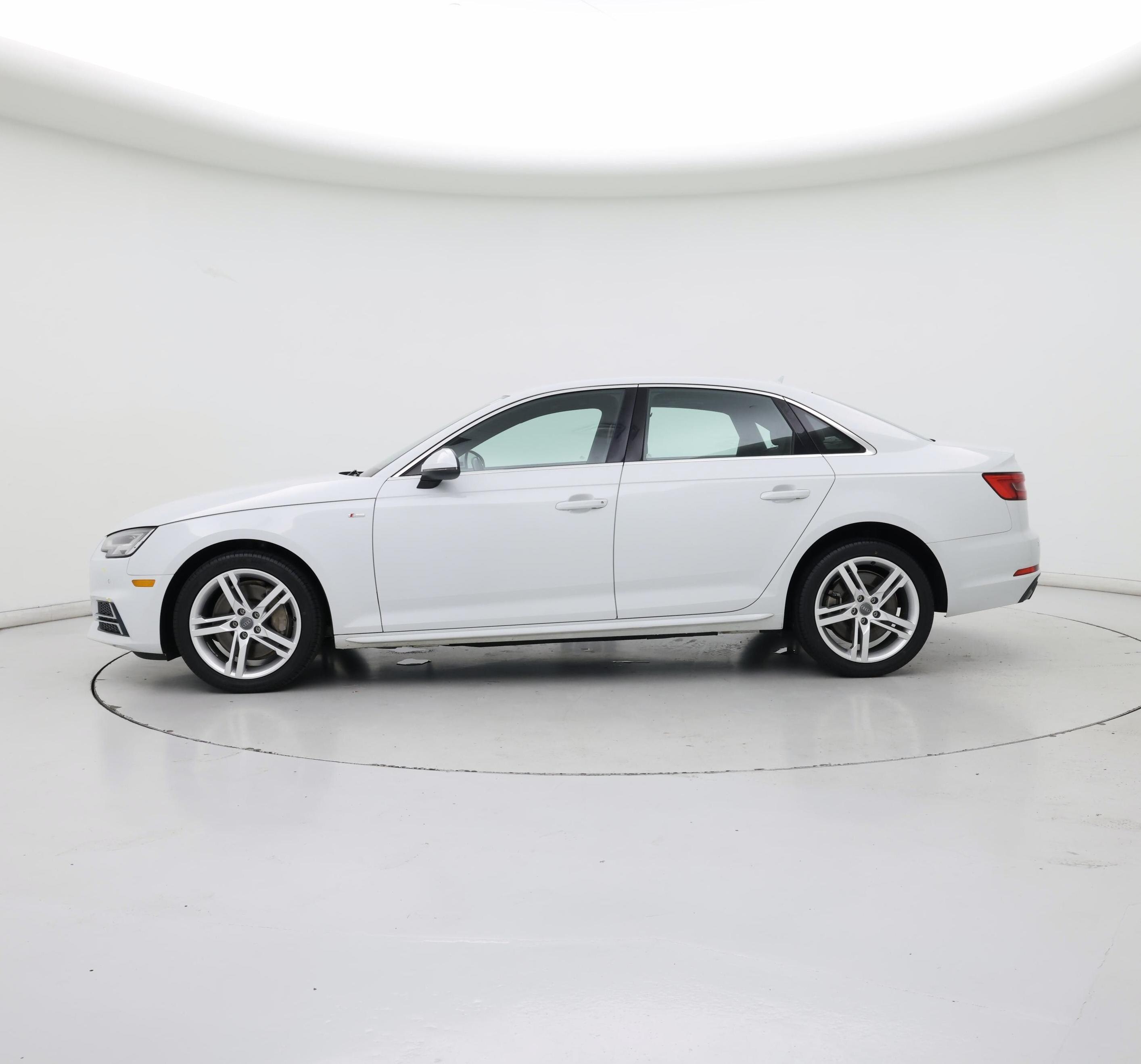 Thumbnail: 2017 Audi A4 - 3