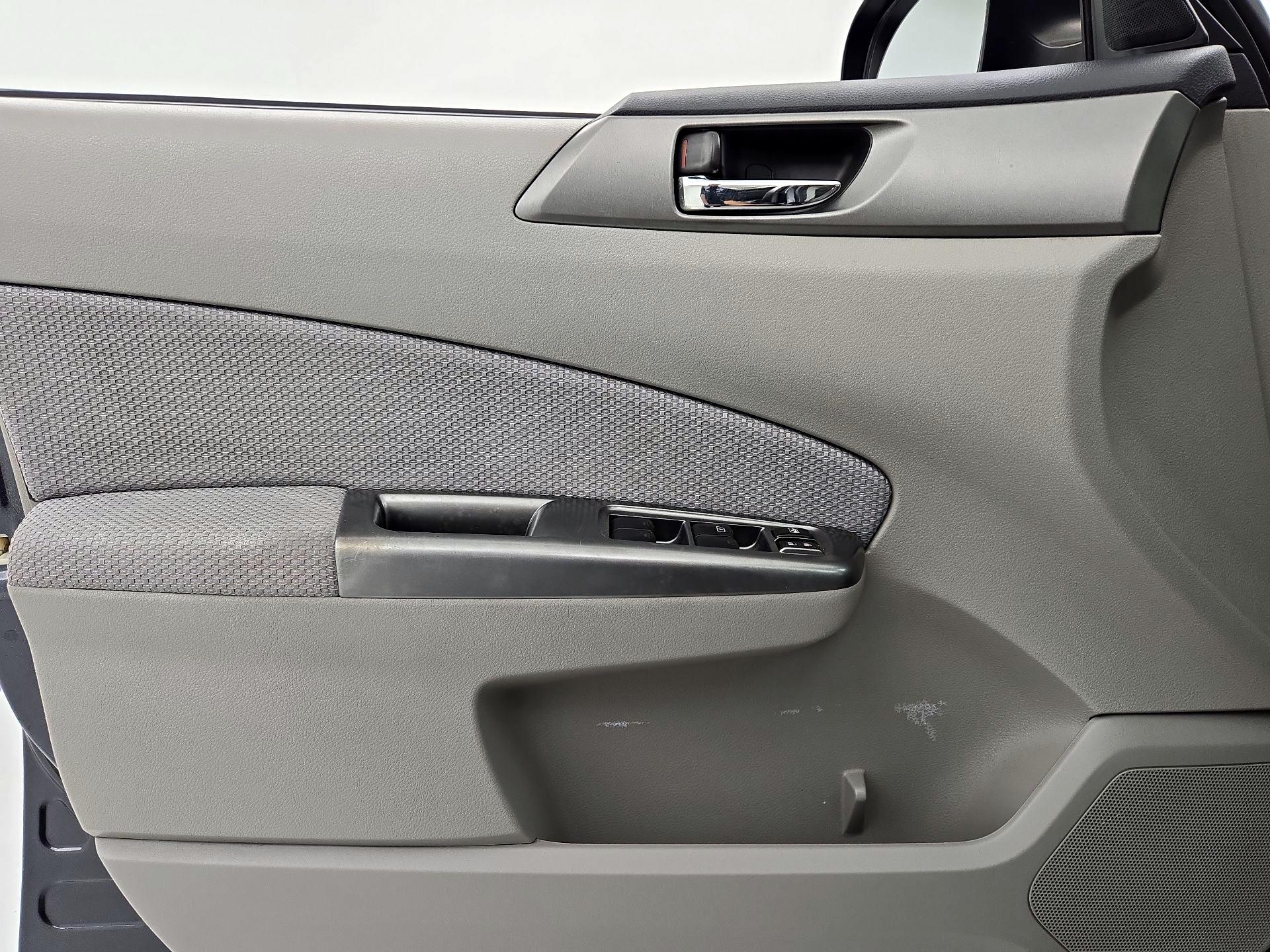 Thumbnail: 2013 Subaru Forester - 12