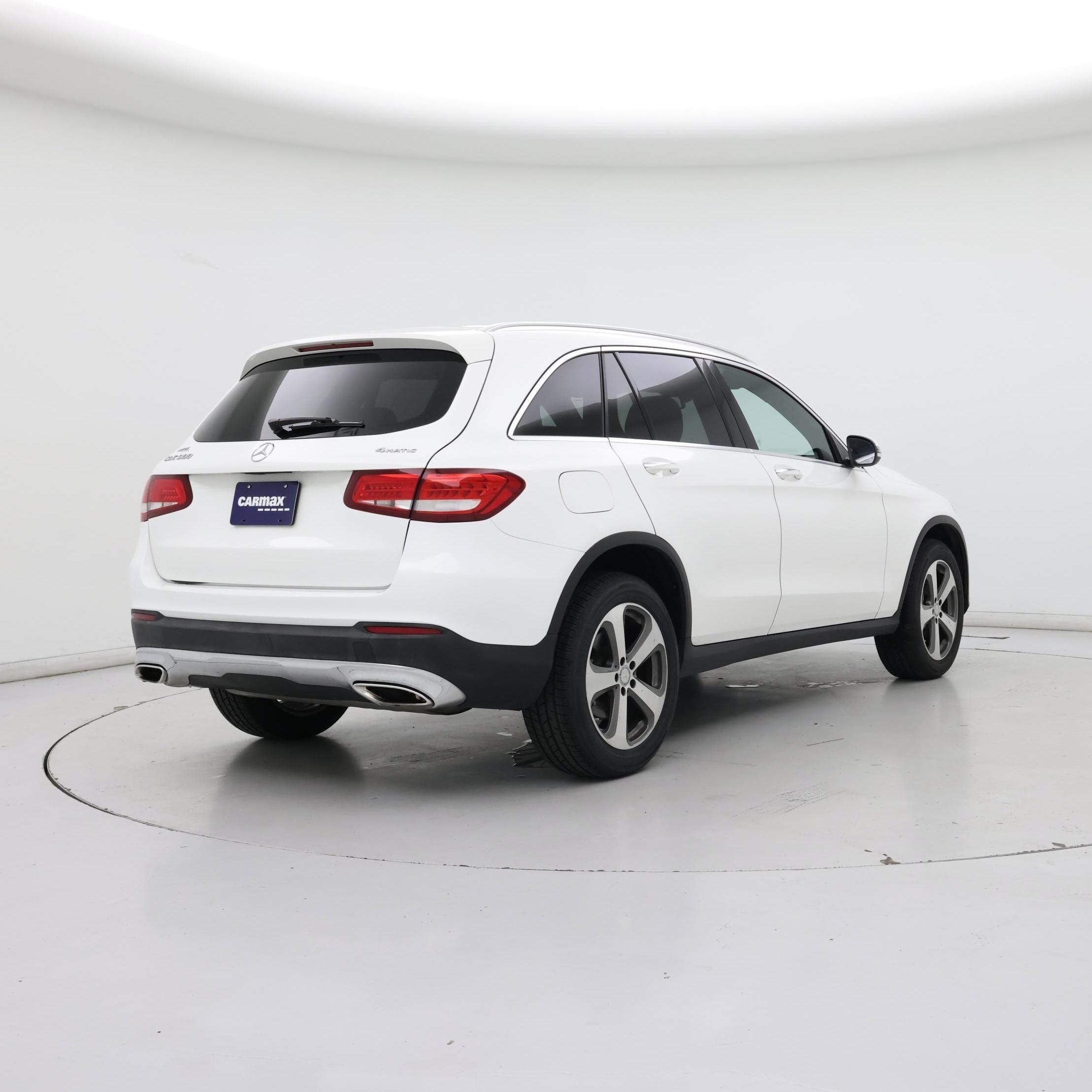 Thumbnail: 2017 Mercedes-Benz GLC - 8