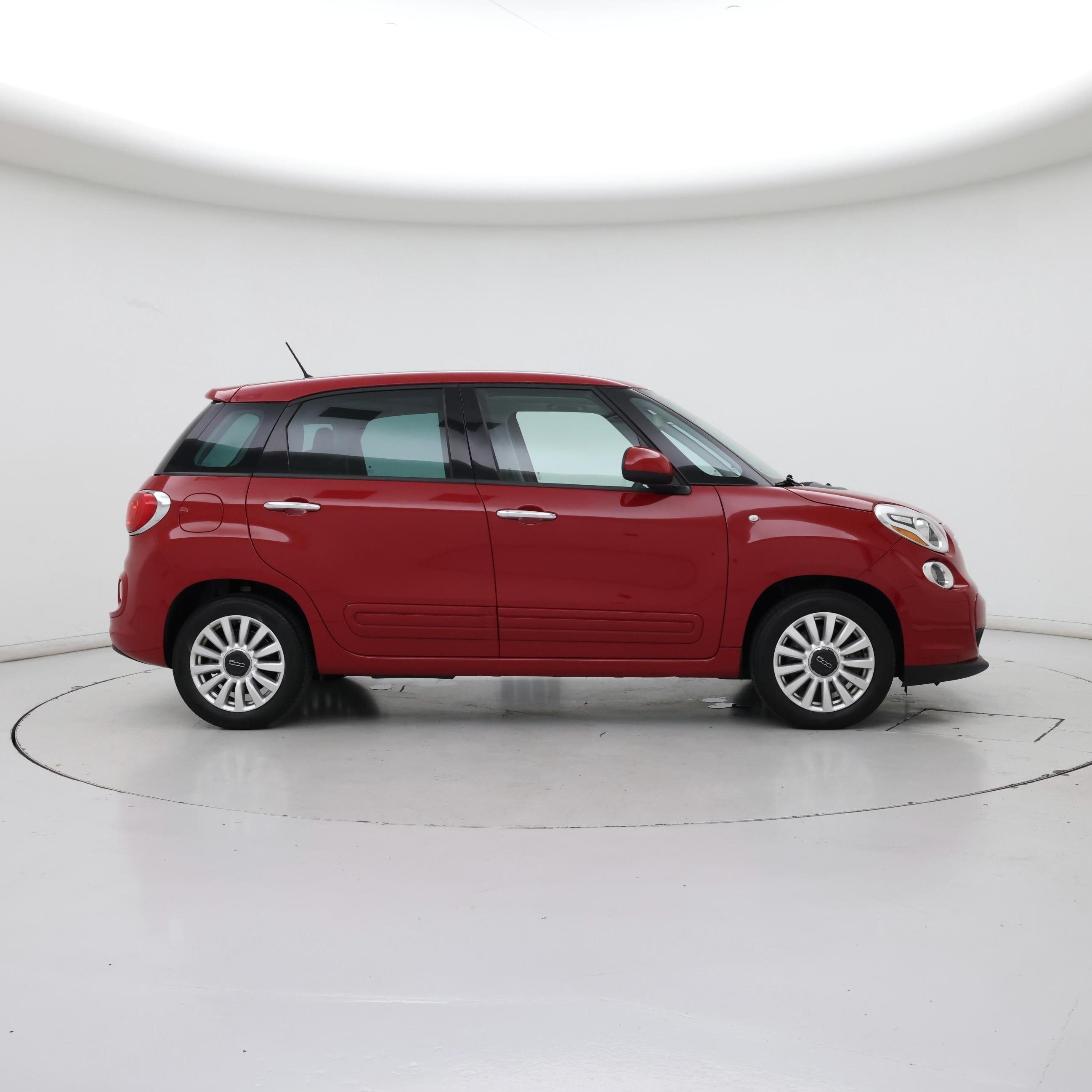 Thumbnail: 2014 Fiat 500L - 7