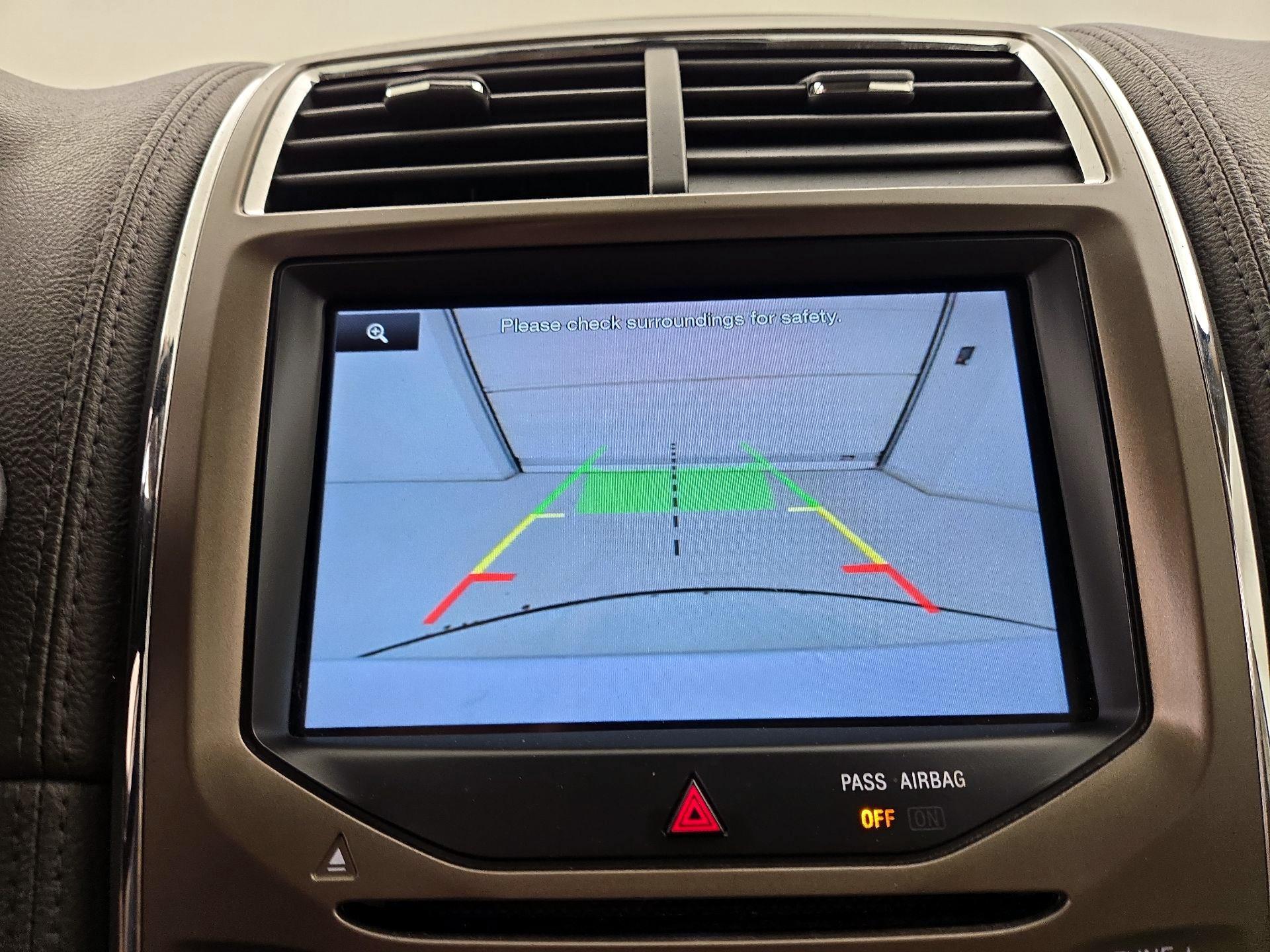 Thumbnail: 2015 Lincoln MKX - 14
