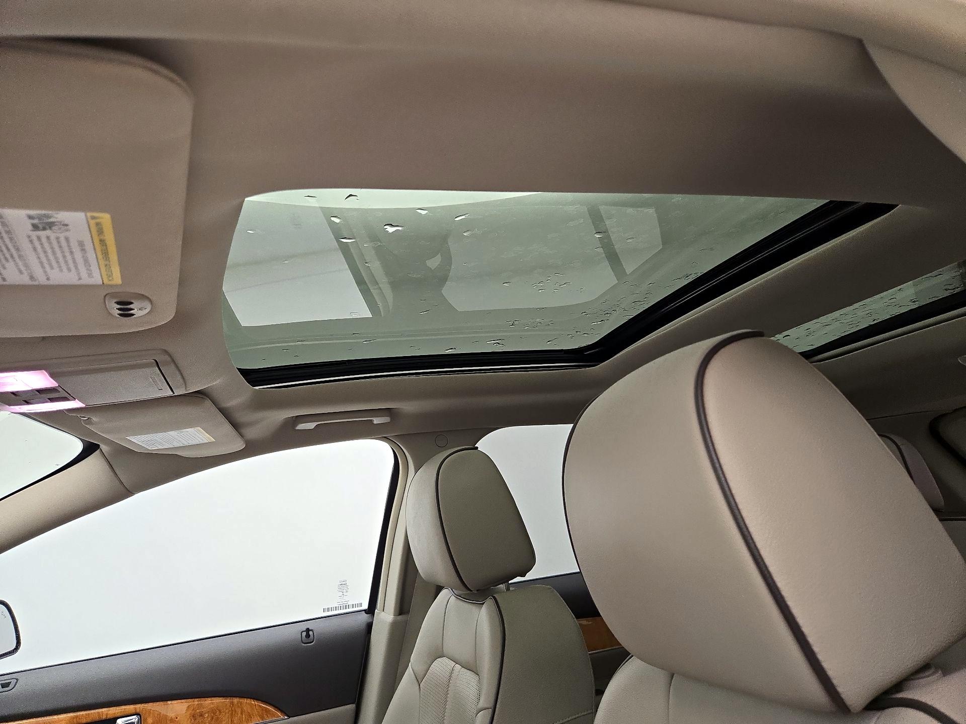 Thumbnail: 2015 Lincoln MKX - 19