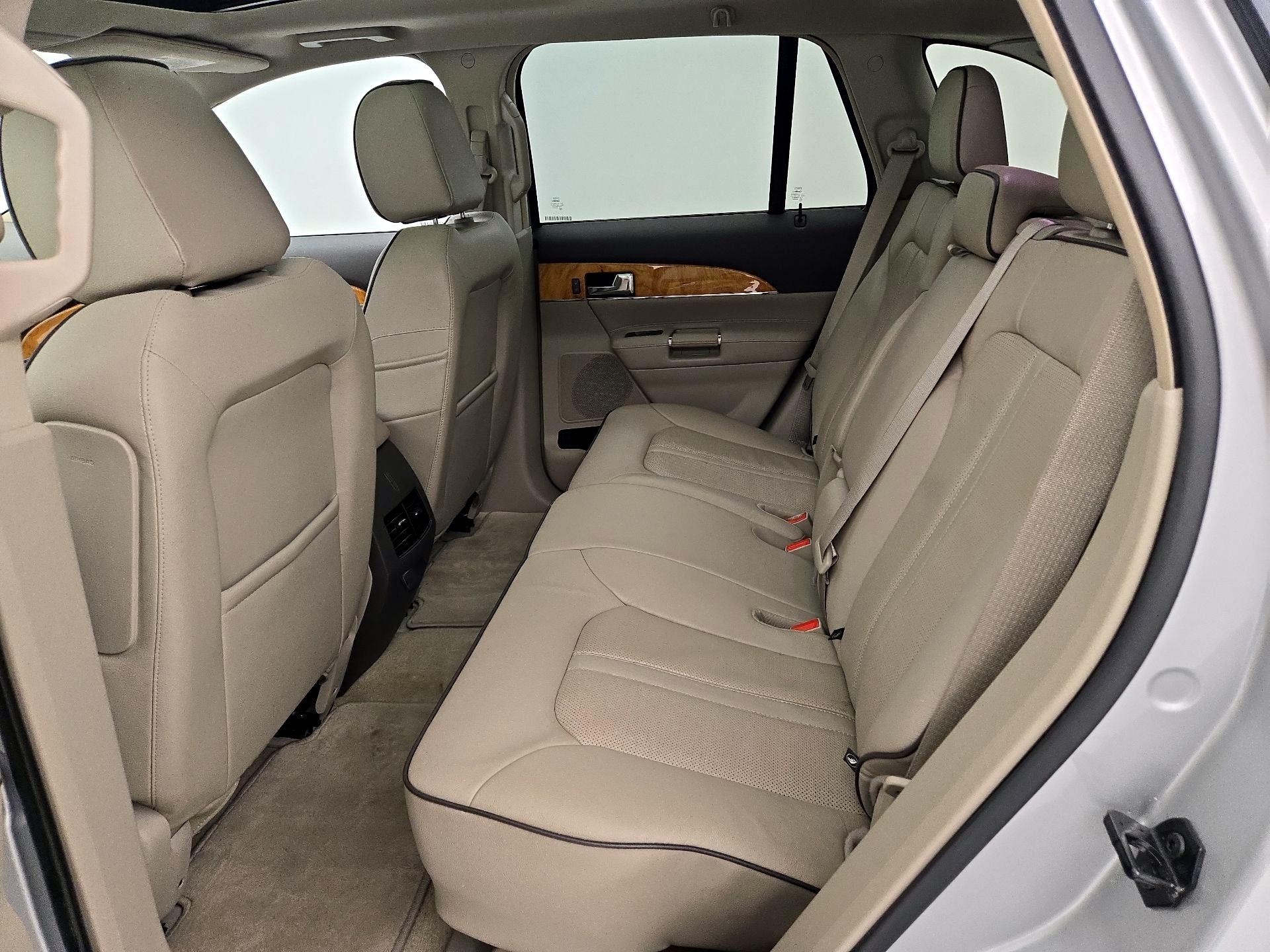 Thumbnail: 2015 Lincoln MKX - 20