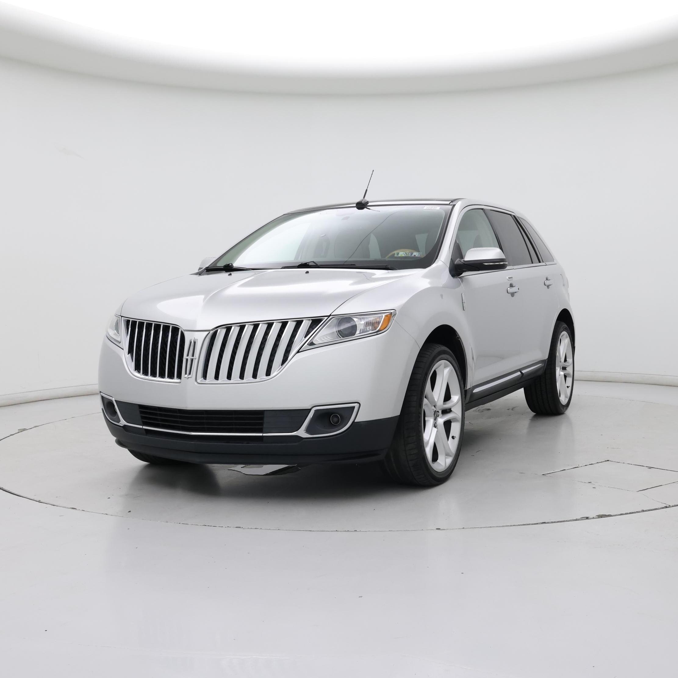 Thumbnail: 2015 Lincoln MKX - 4