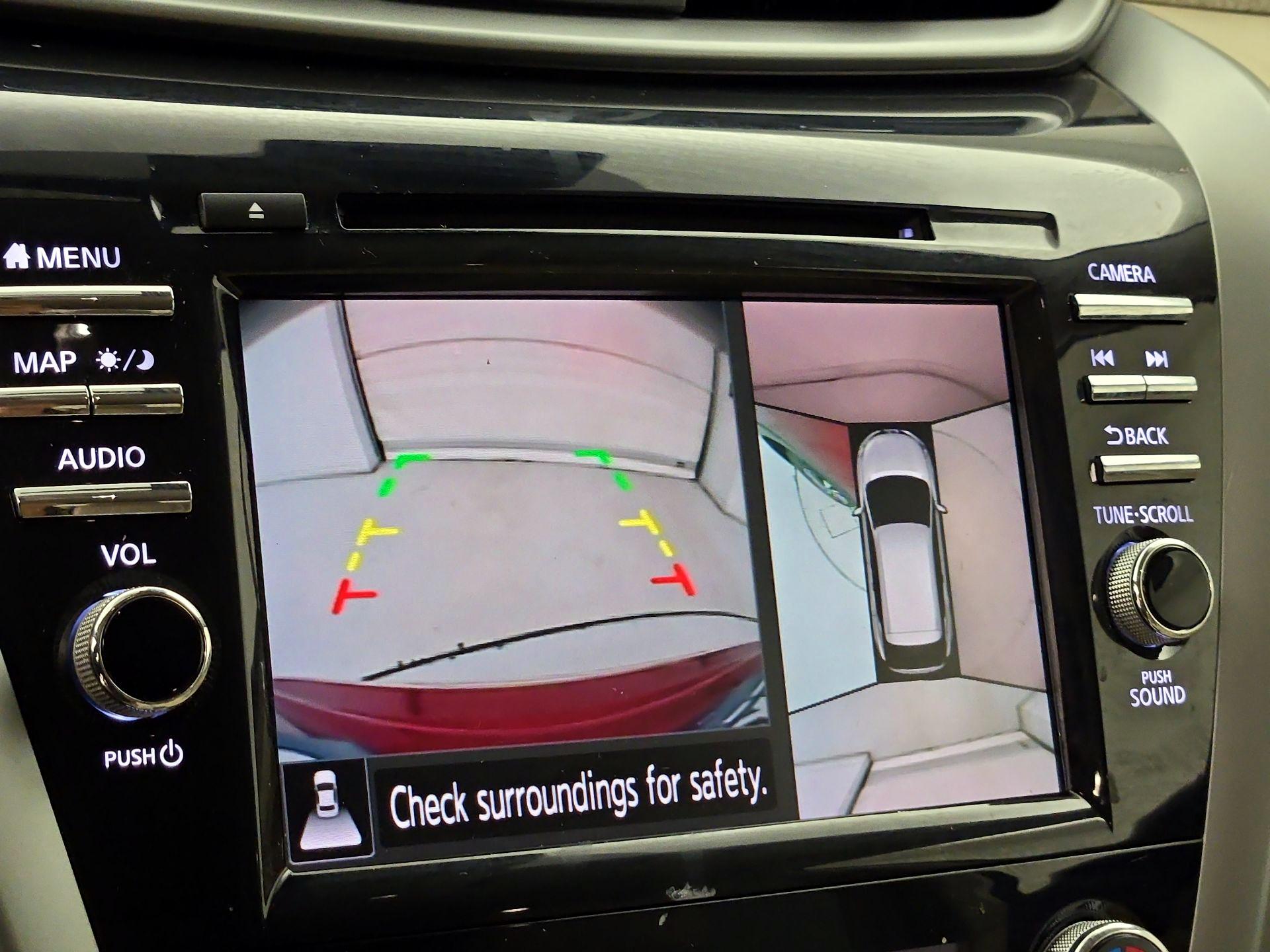 Thumbnail: 2019 Nissan Murano - 15