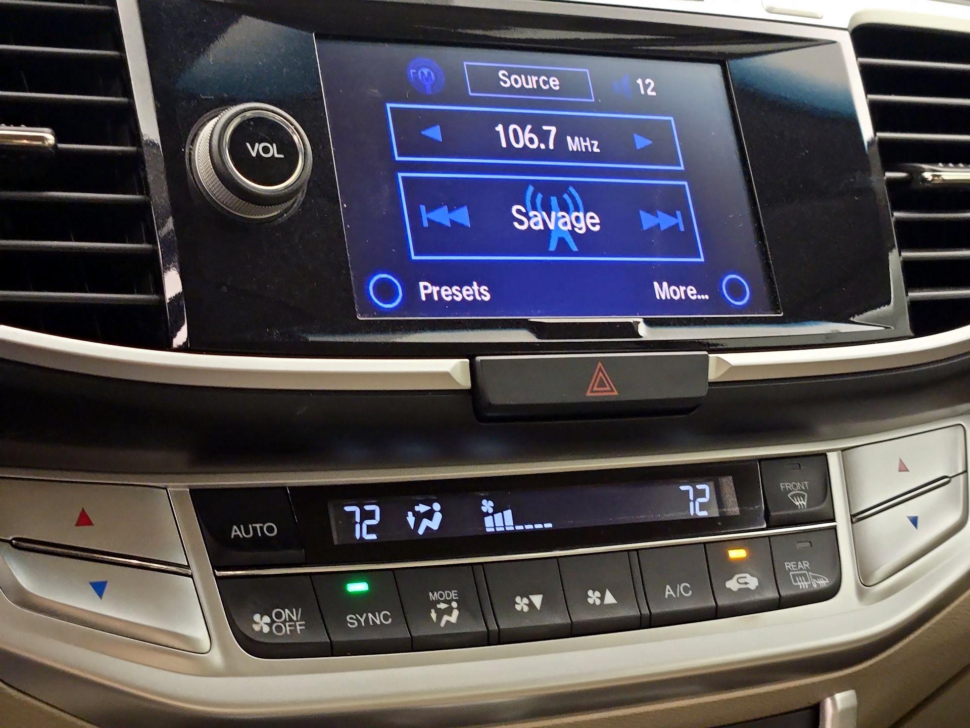 Thumbnail: 2014 Honda Accord - 16
