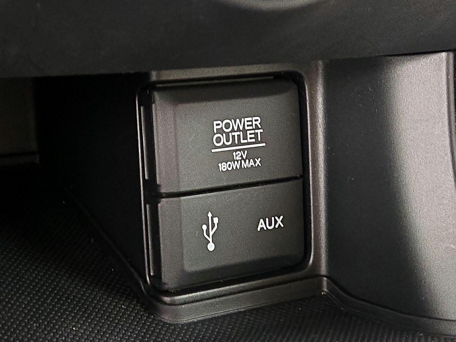Thumbnail: 2014 Honda Accord - 18