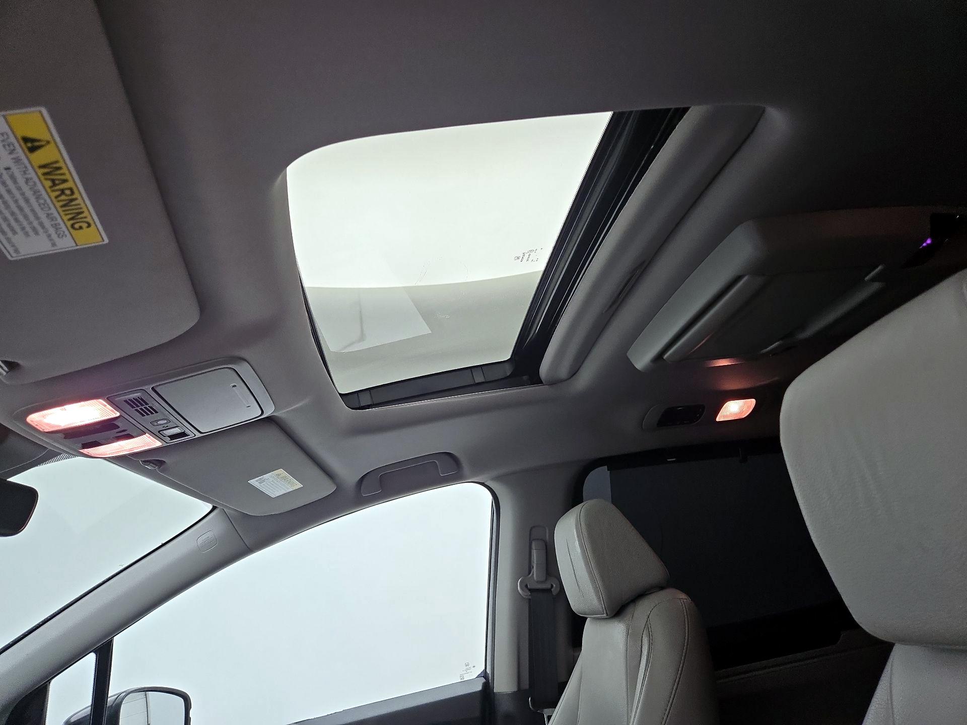 Thumbnail: 2020 Honda Odyssey - 20