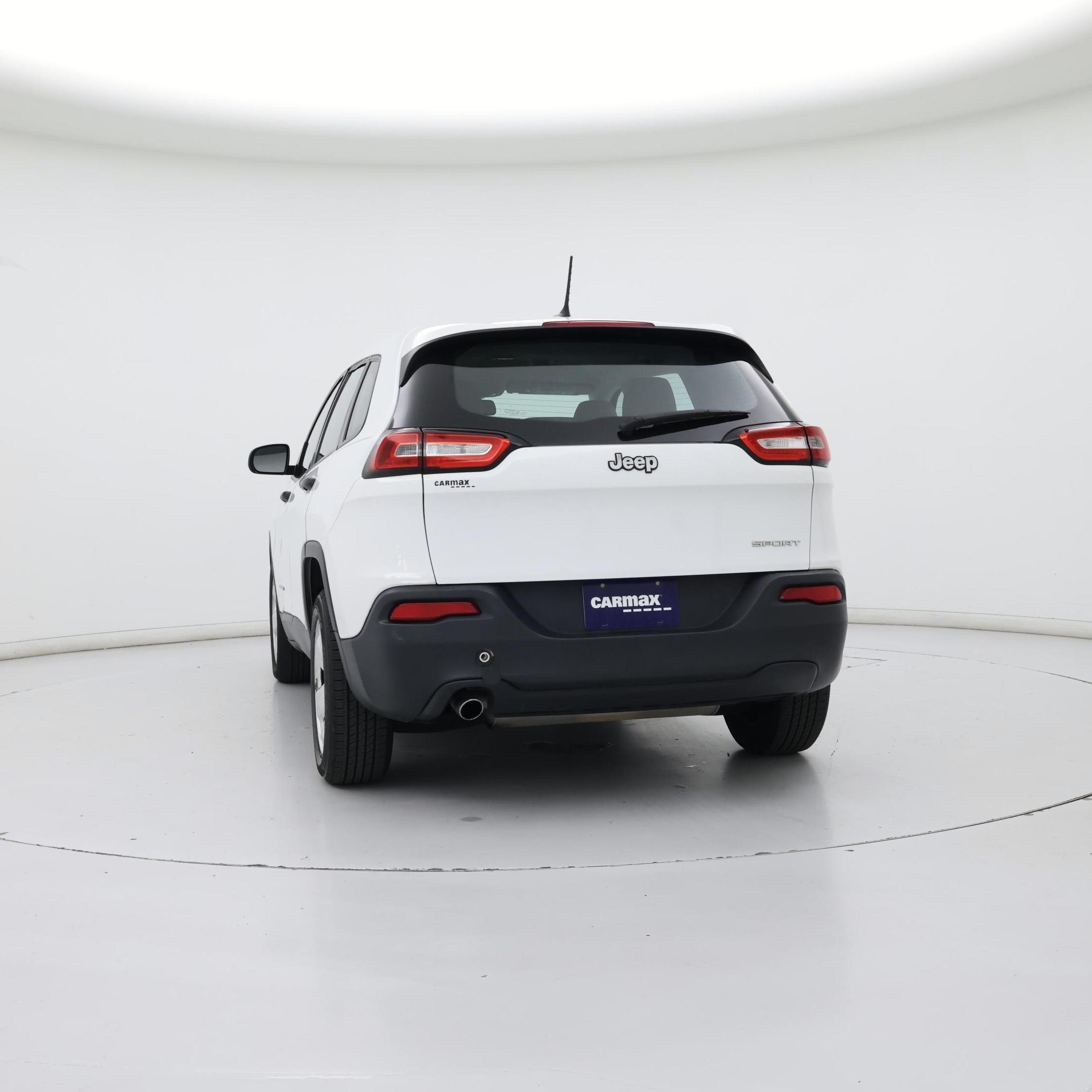 Thumbnail: 2017 Jeep Cherokee - 6