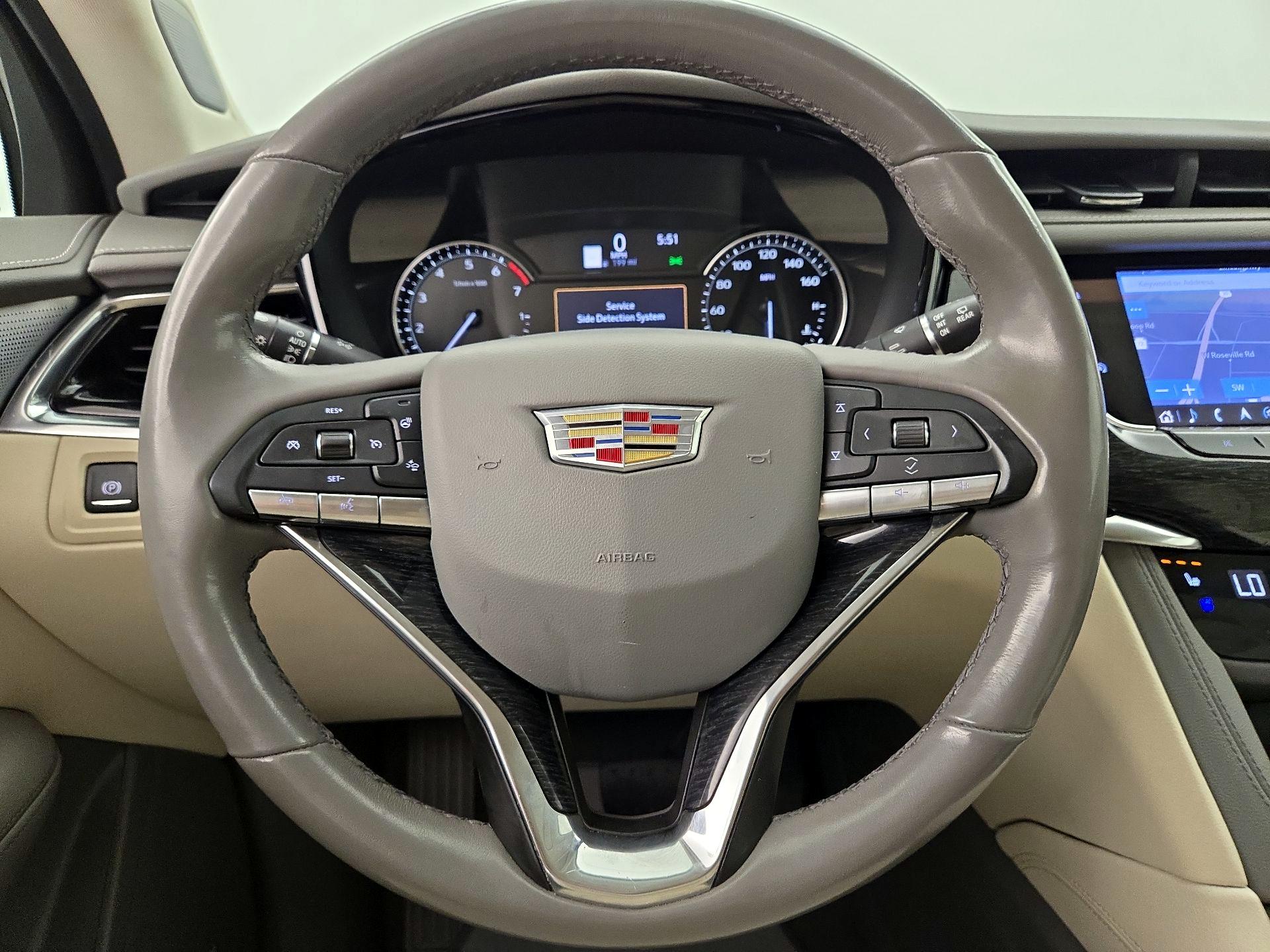 Thumbnail: 2020 Cadillac XT6 - 10