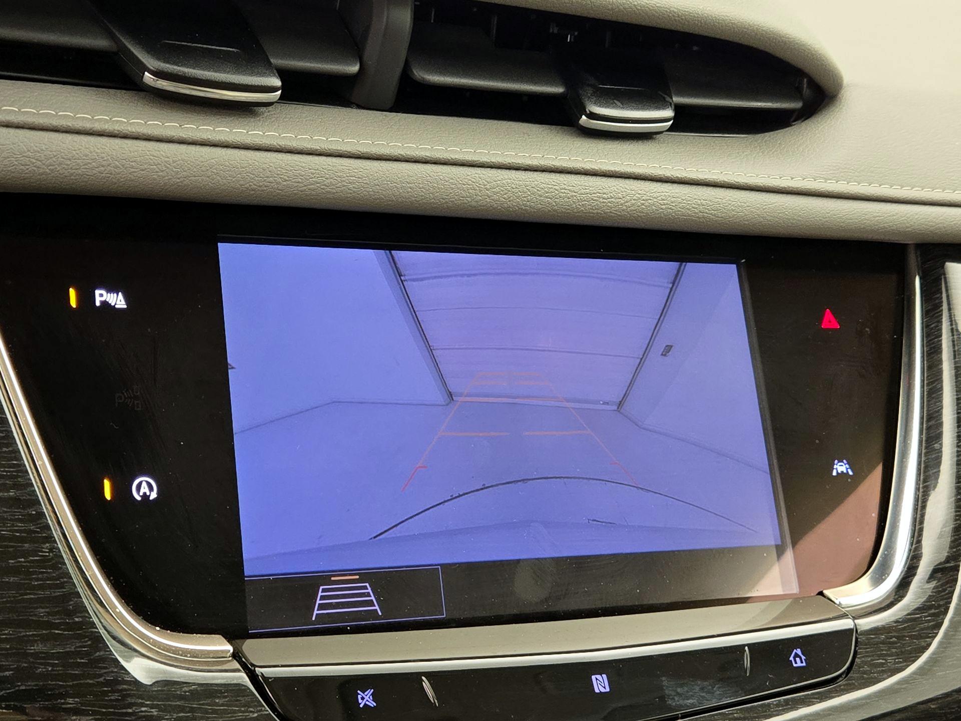 Thumbnail: 2020 Cadillac XT6 - 14