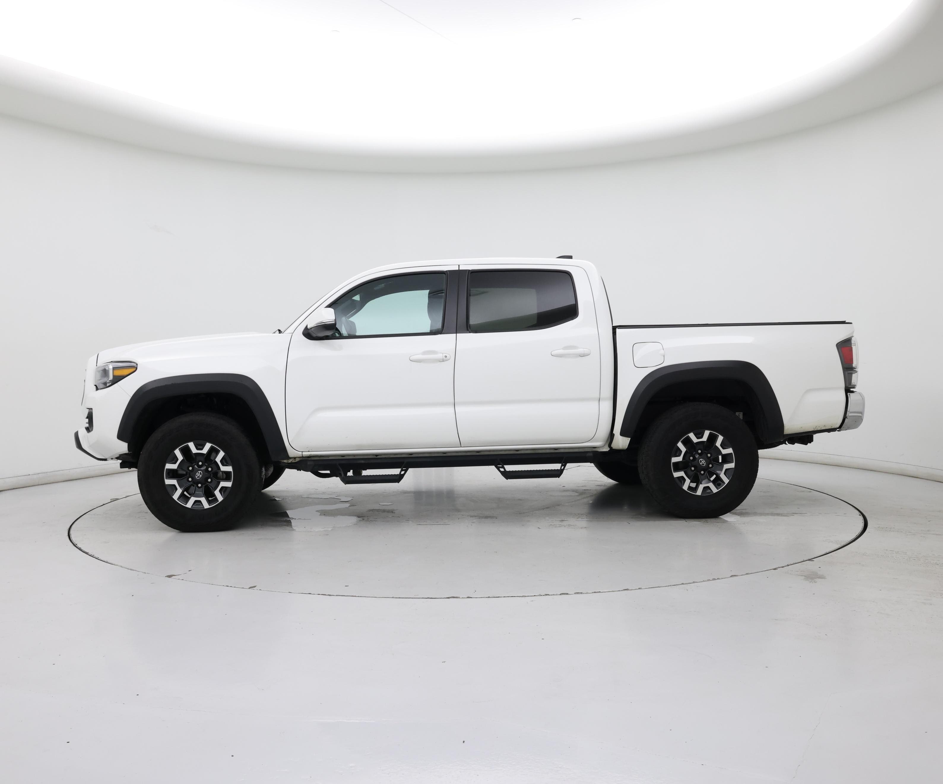Thumbnail: 2023 Toyota Tacoma - 3