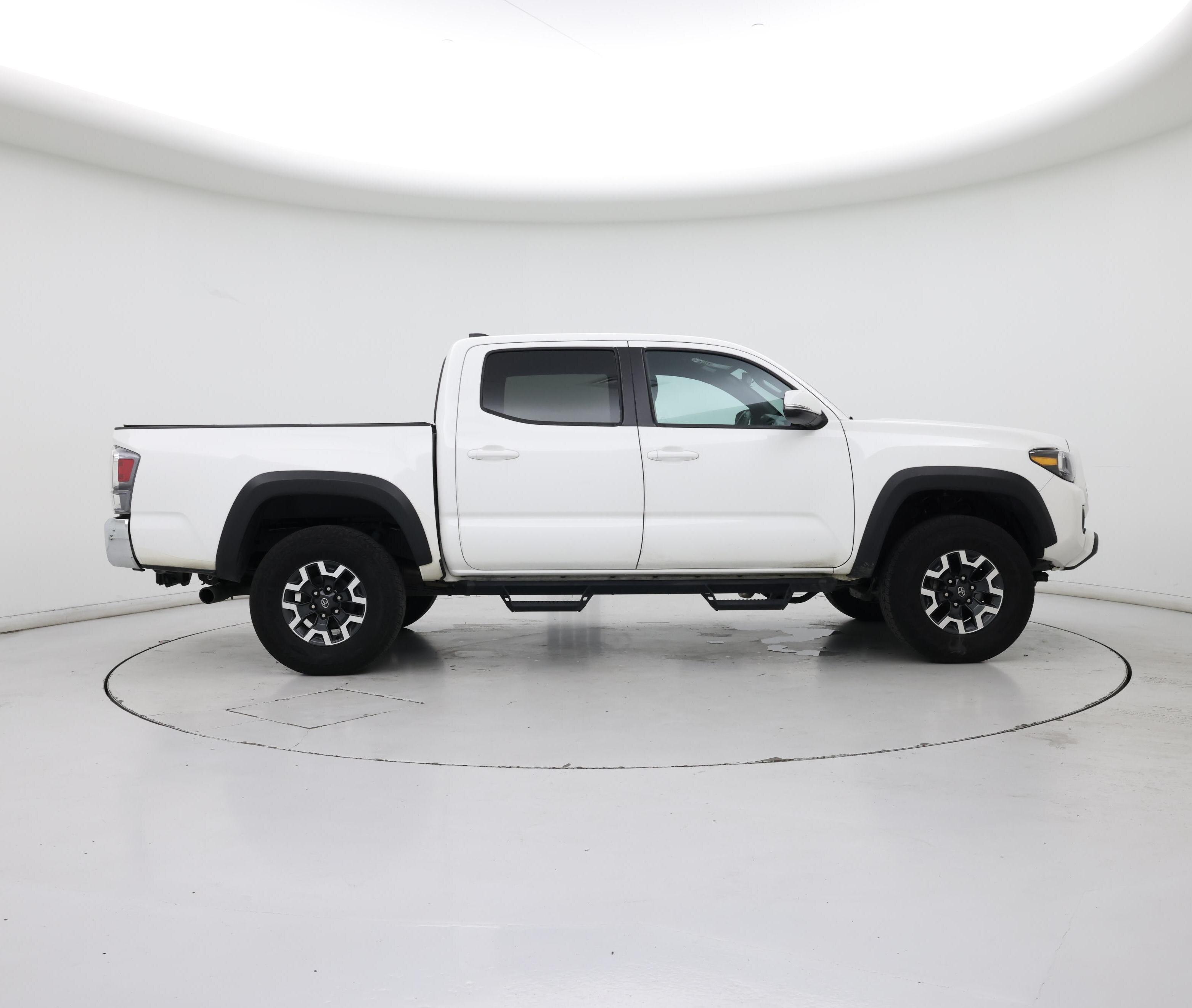 Thumbnail: 2023 Toyota Tacoma - 7