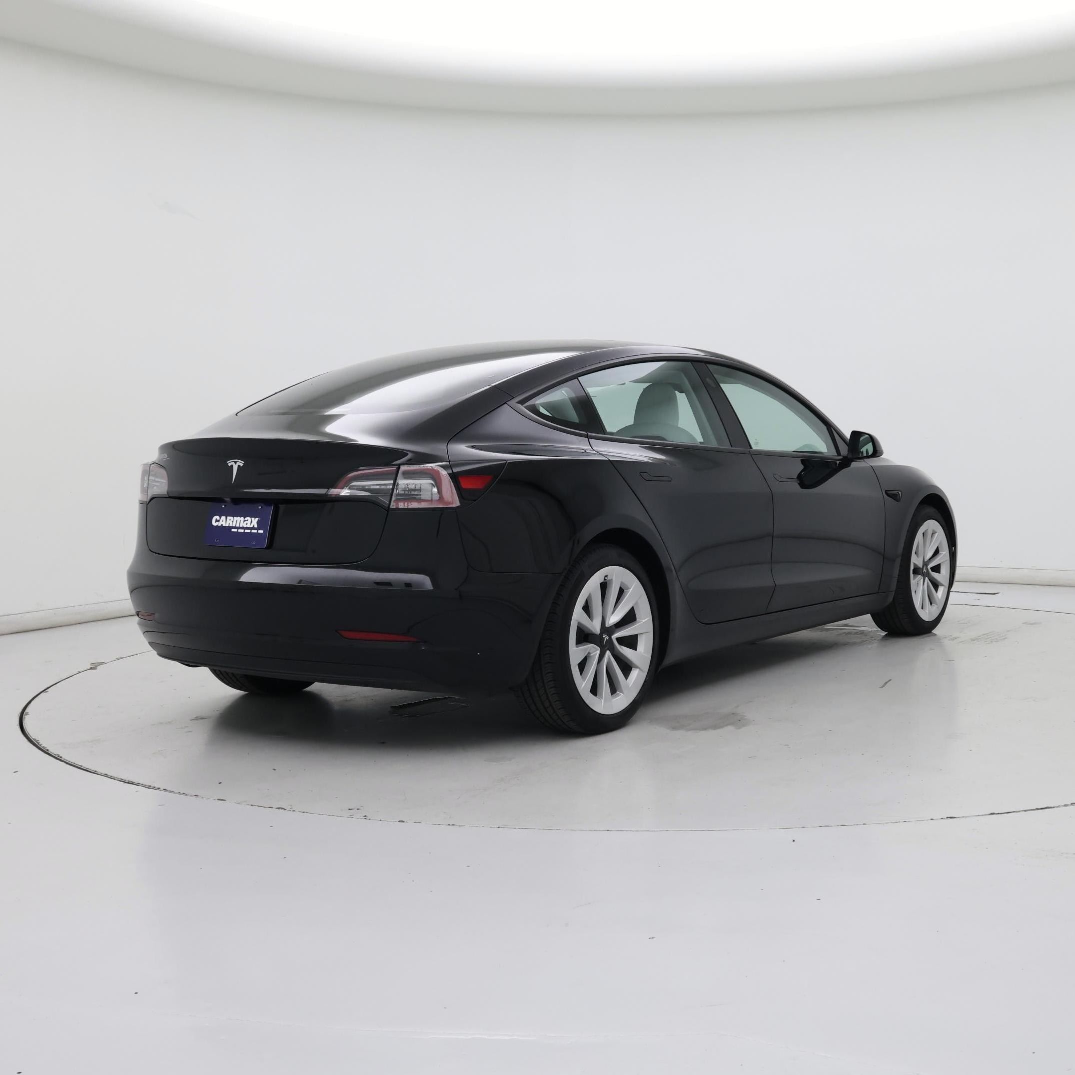 Thumbnail: 2023 Tesla Model 3 - 8