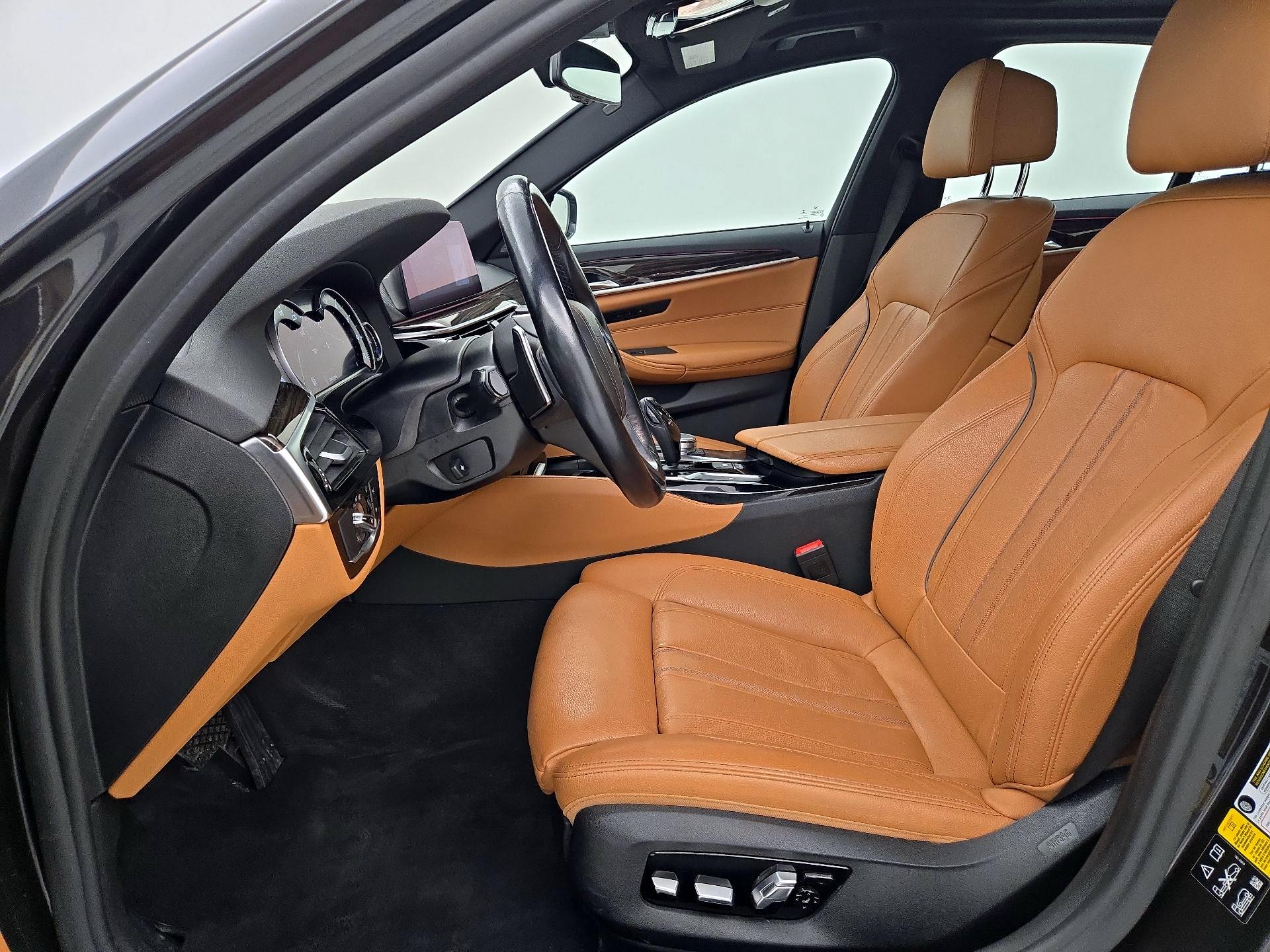 Thumbnail: 2019 BMW 5 Series - 11