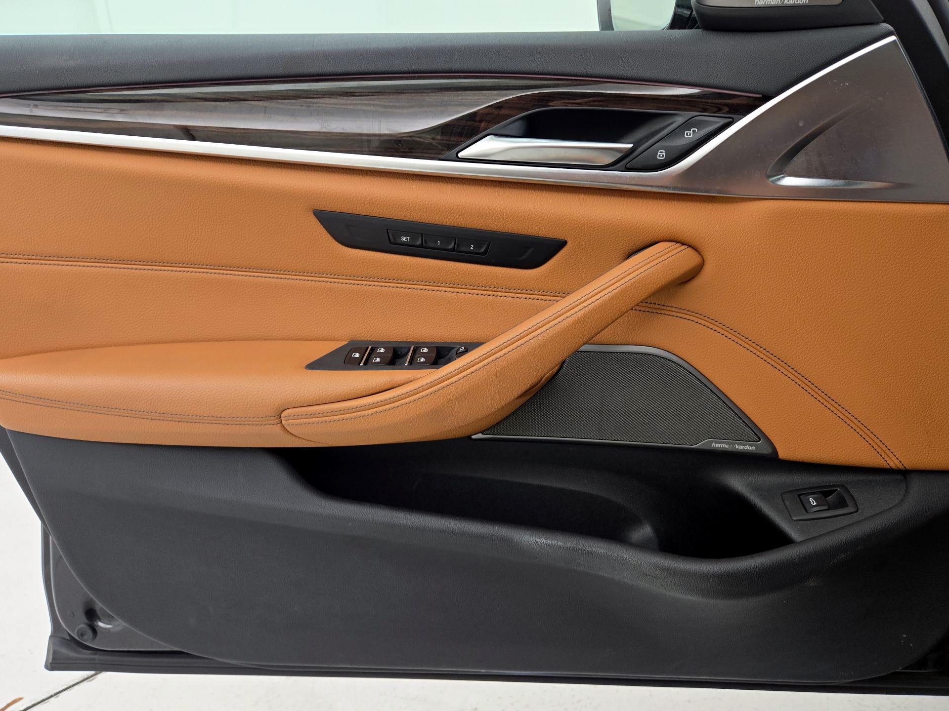 Thumbnail: 2019 BMW 5 Series - 12