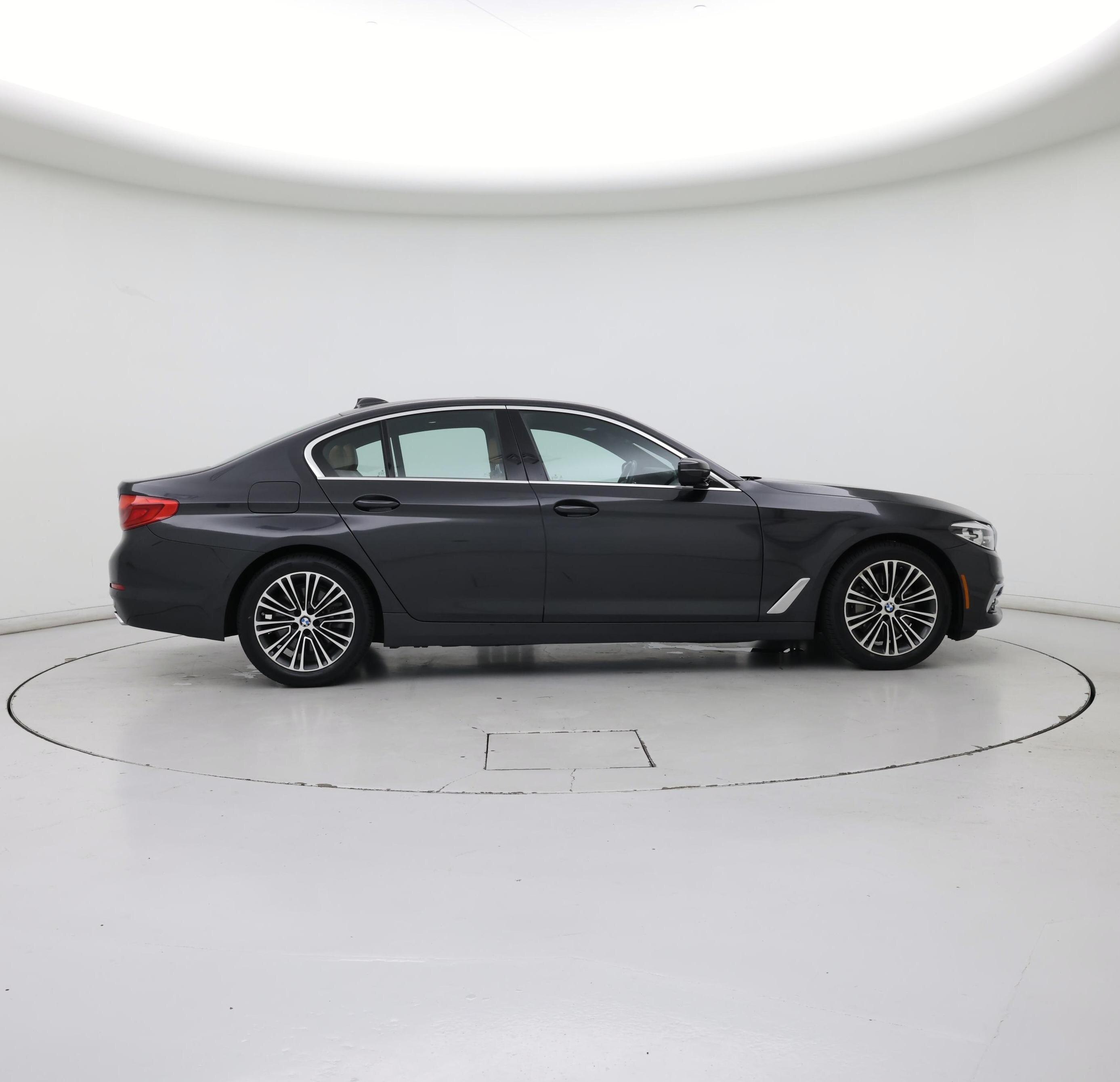 Thumbnail: 2019 BMW 5 Series - 7