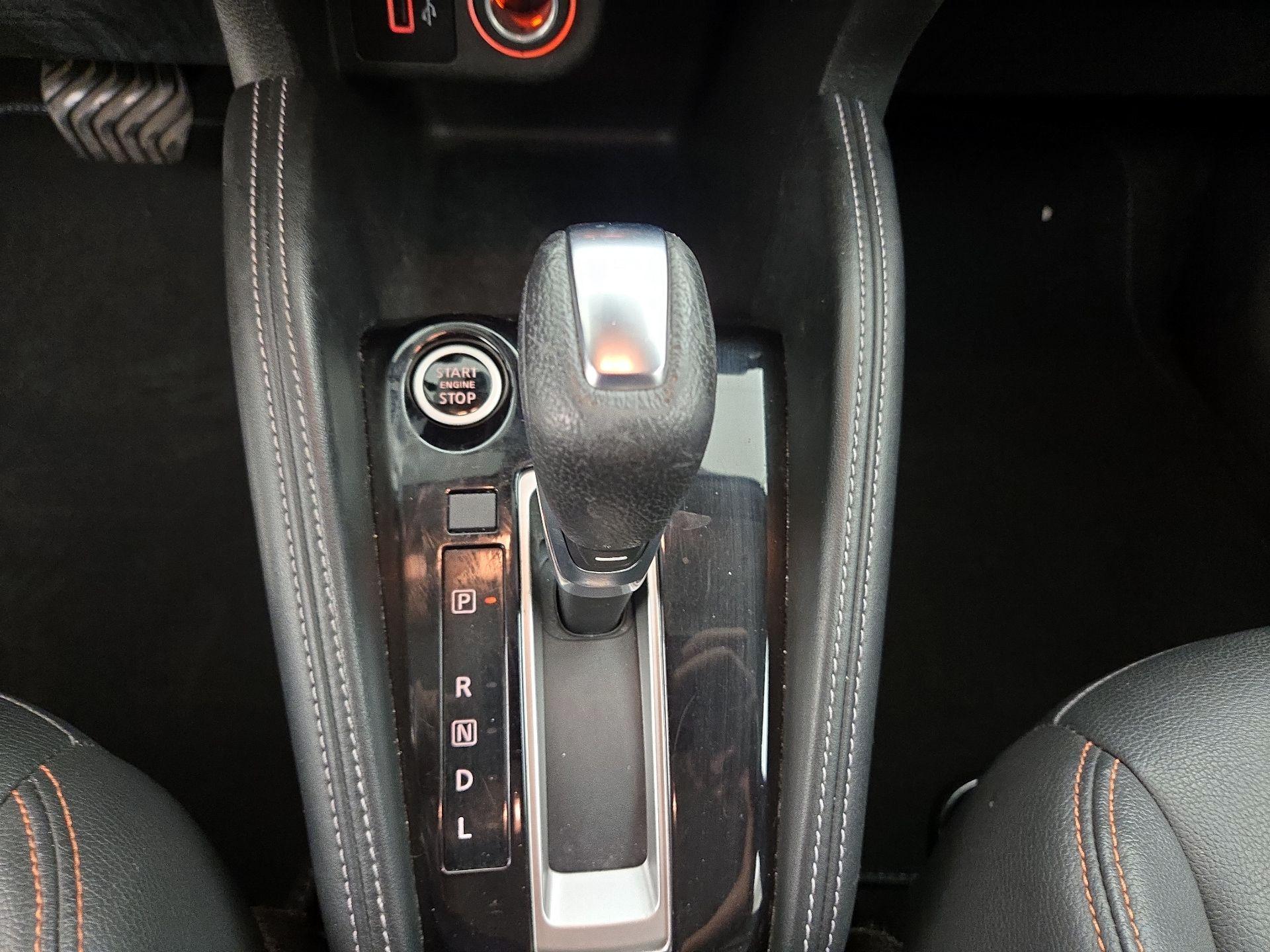 Thumbnail: 2020 Nissan Kicks - 16