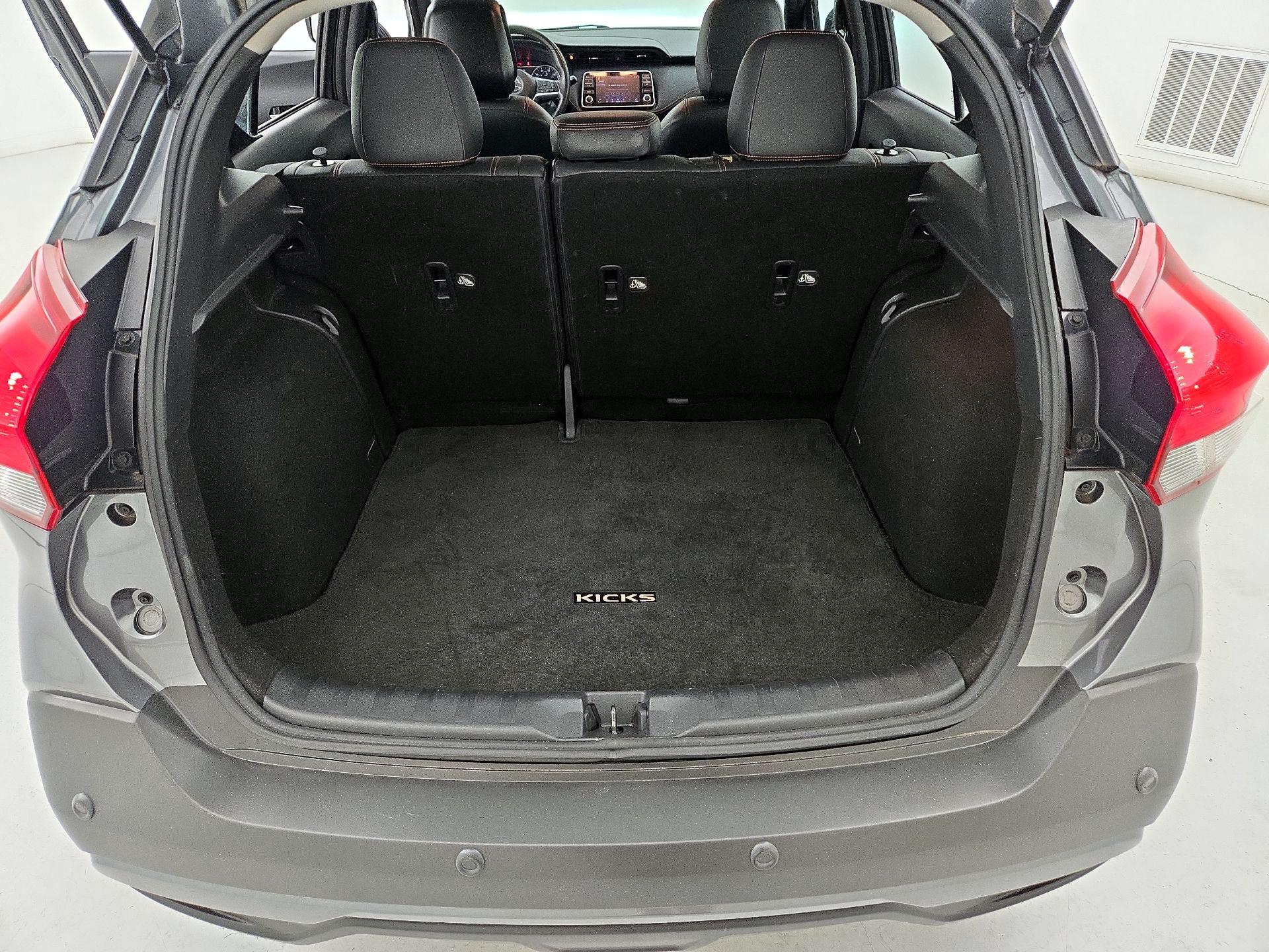 Thumbnail: 2020 Nissan Kicks - 18