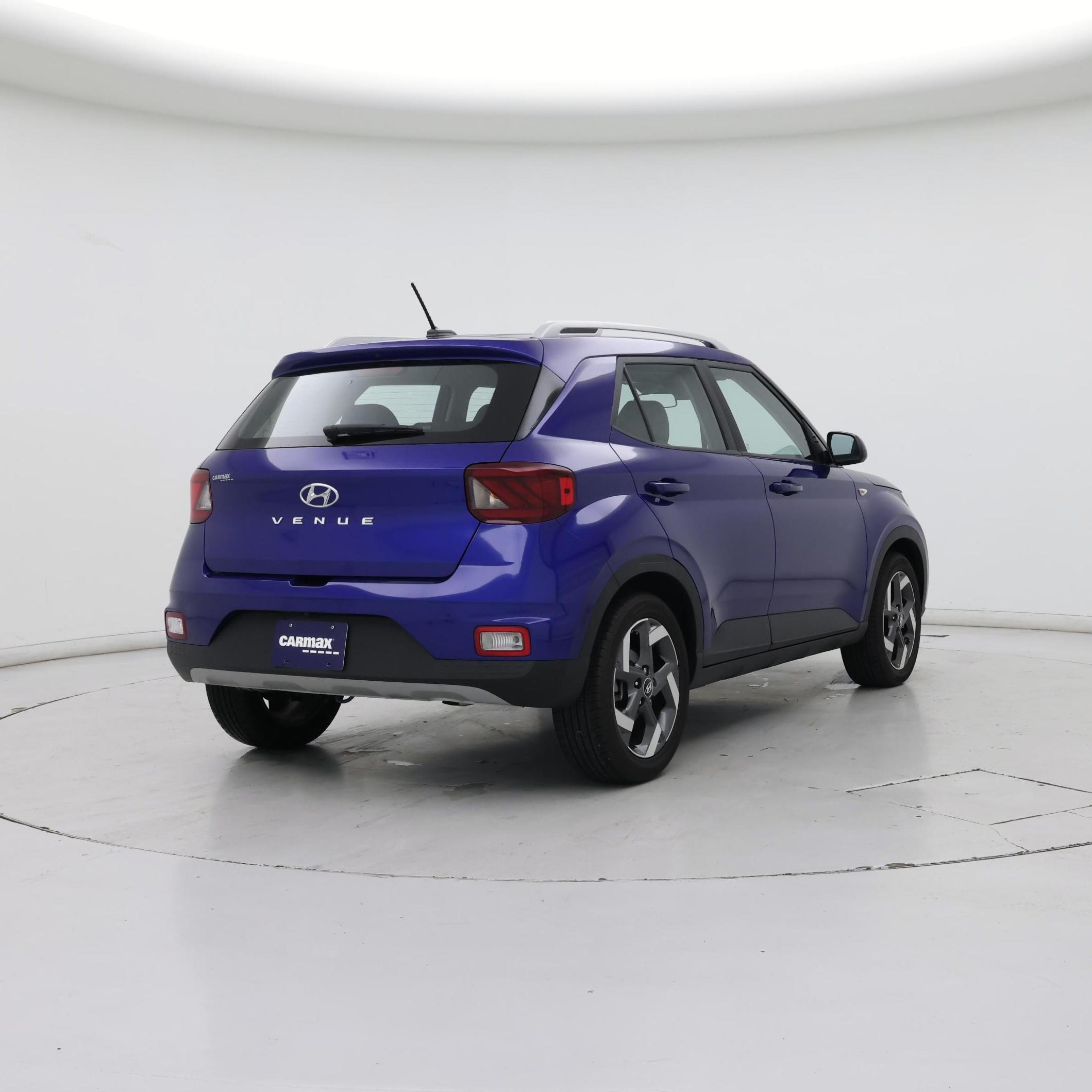Thumbnail: 2023 Hyundai Venue - 8
