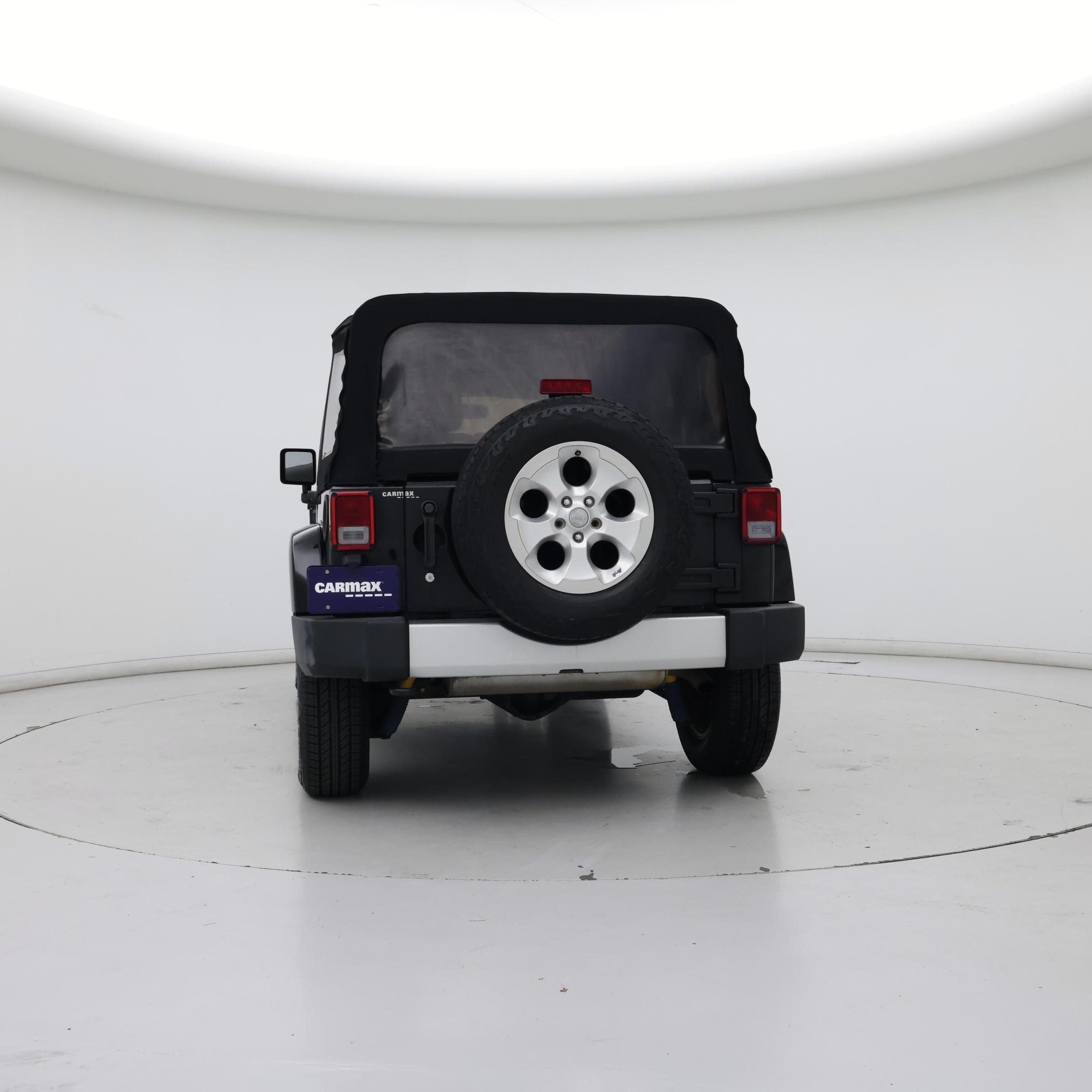 Thumbnail: 2015 Jeep Wrangler - 6