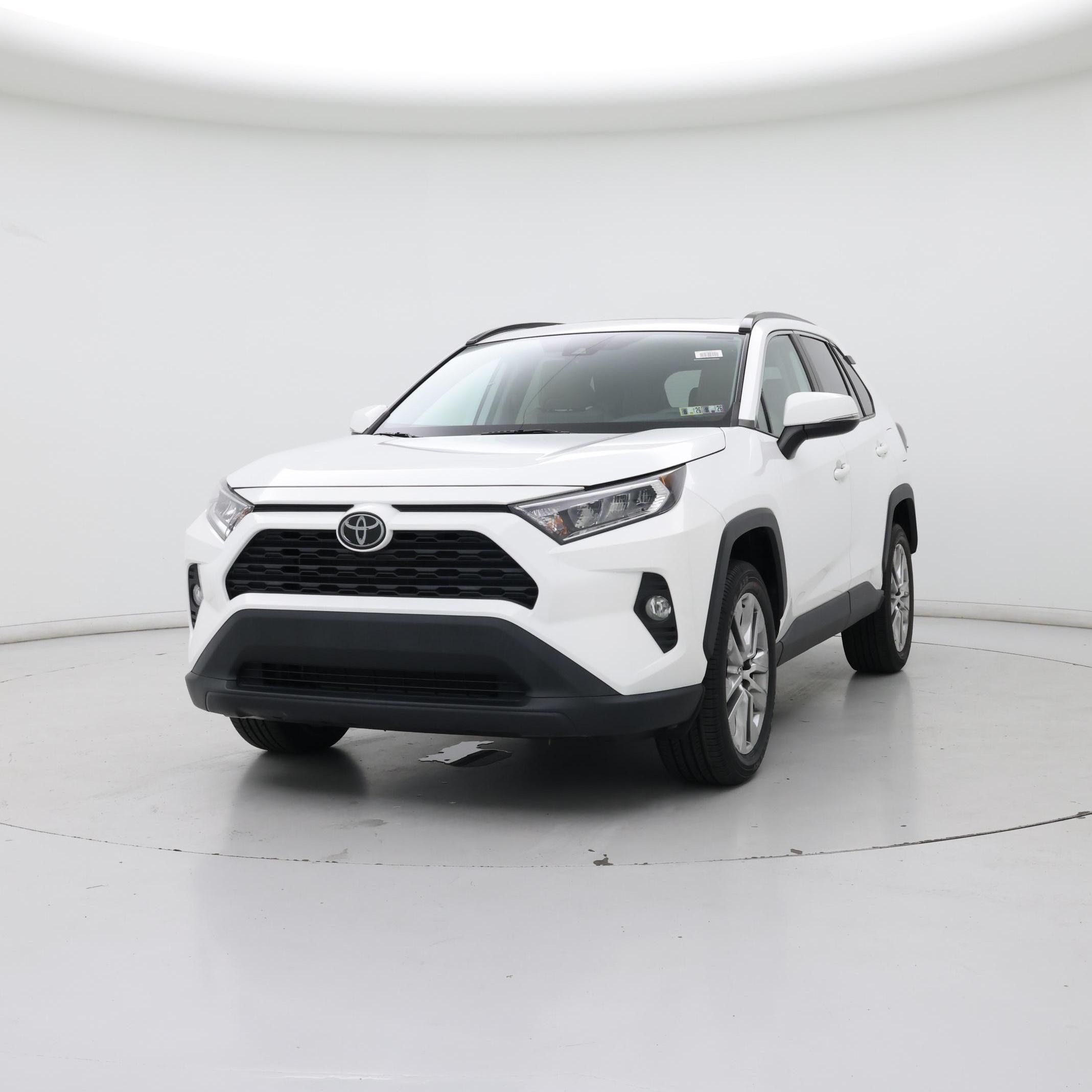 Thumbnail: 2020 Toyota RAV4 - 4