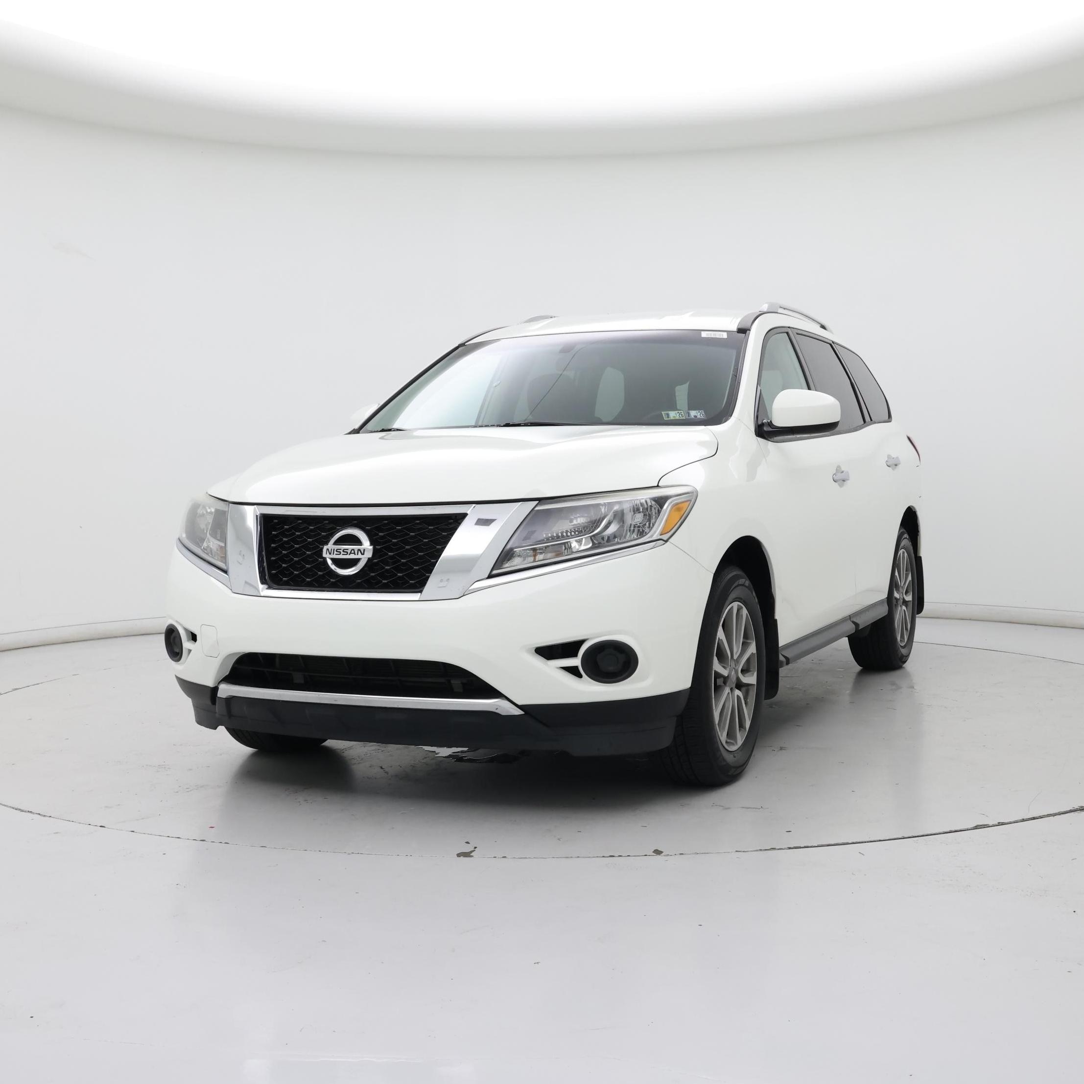 Thumbnail: 2016 Nissan Pathfinder - 4