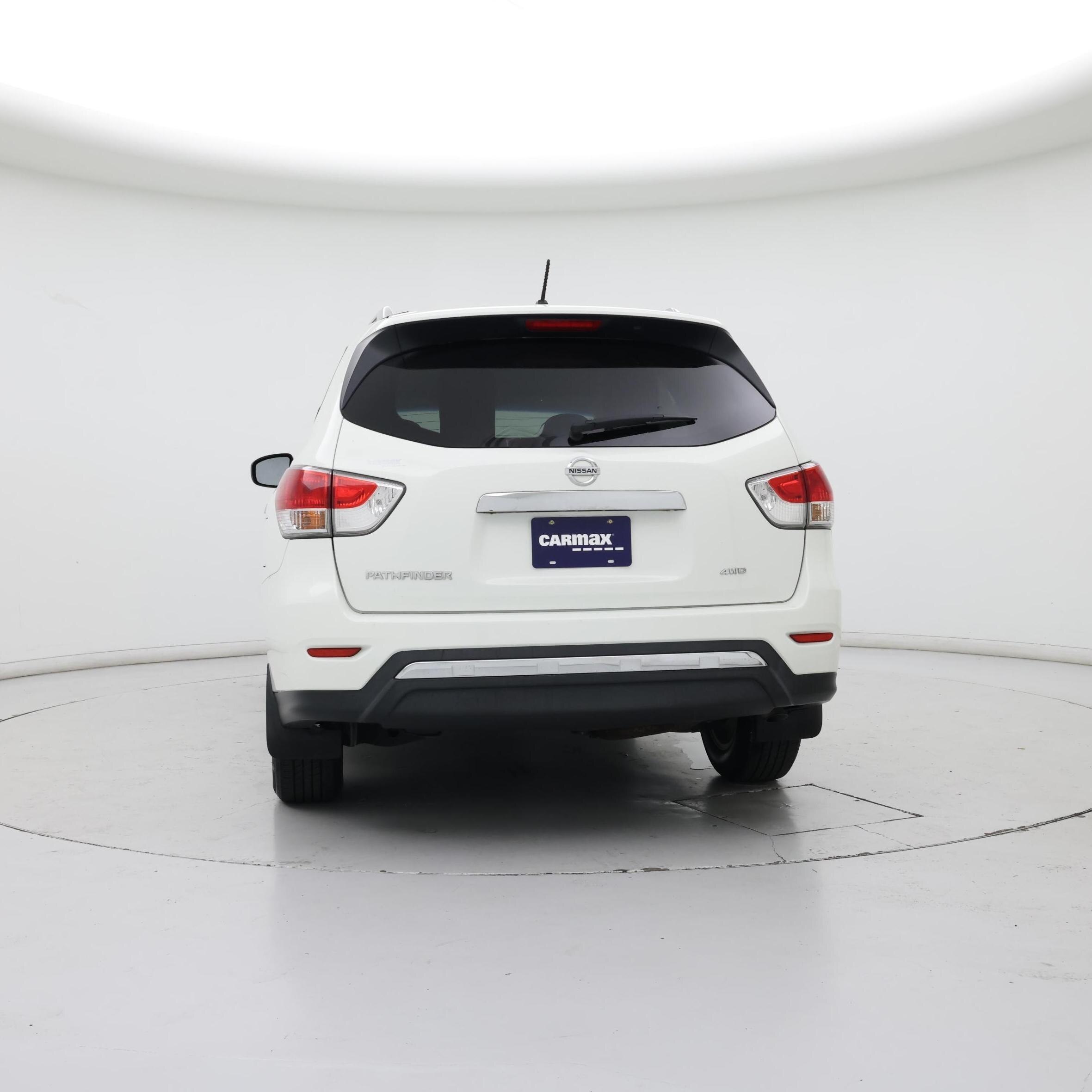 Thumbnail: 2016 Nissan Pathfinder - 6