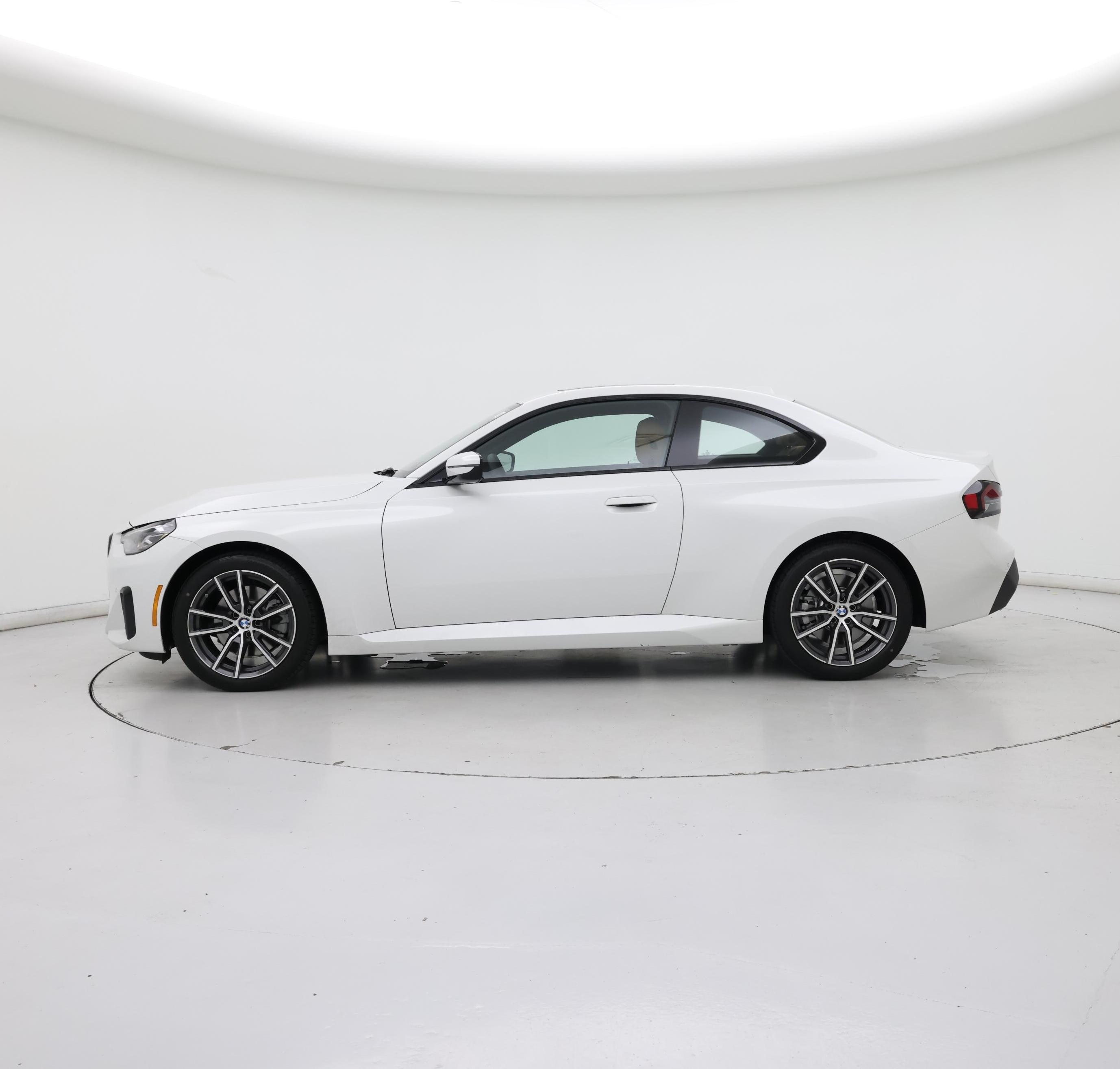Thumbnail: 2025 BMW 2 Series - 3