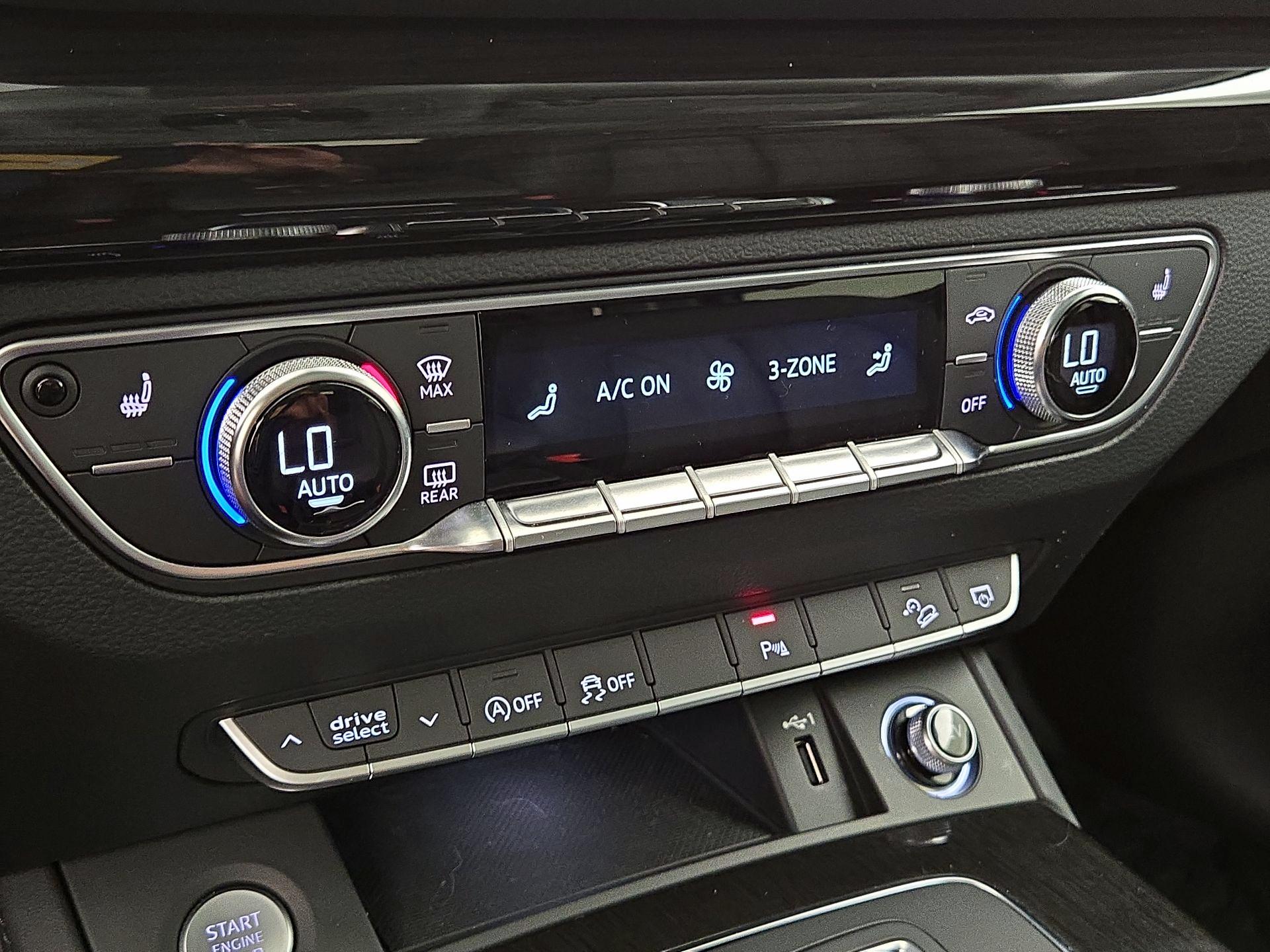 Thumbnail: 2019 Audi Q5 - 16