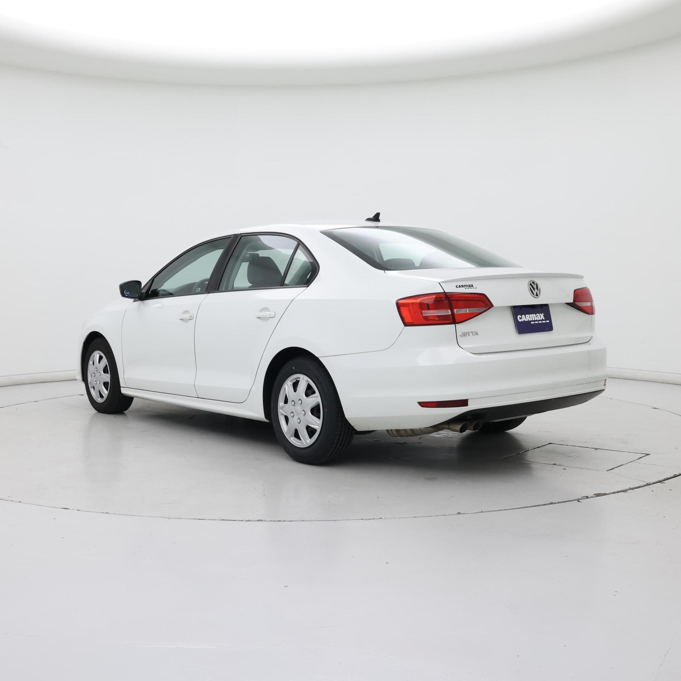 Thumbnail: 2015 Volkswagen Jetta - 2
