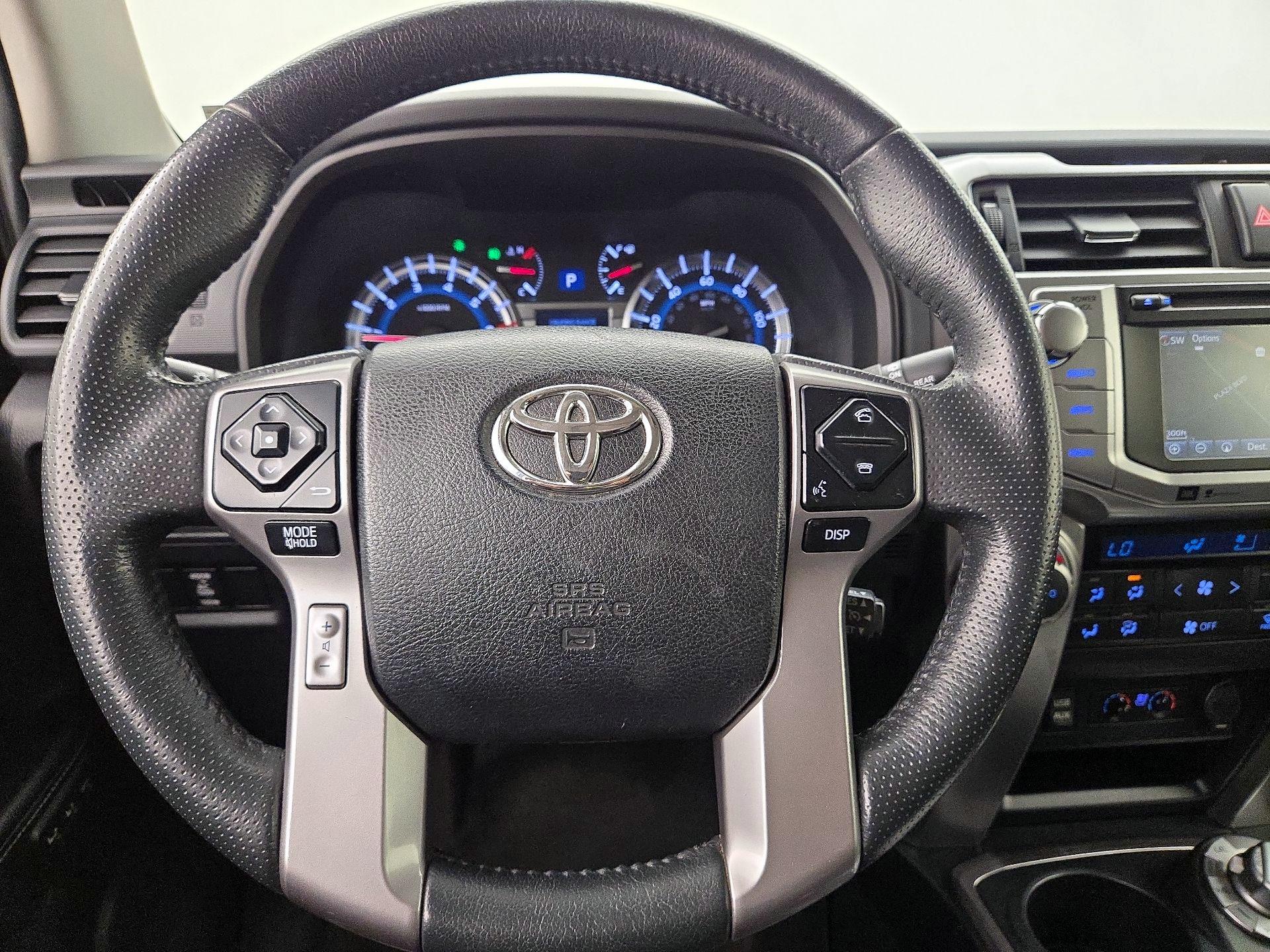 Thumbnail: 2019 Toyota 4Runner - 10
