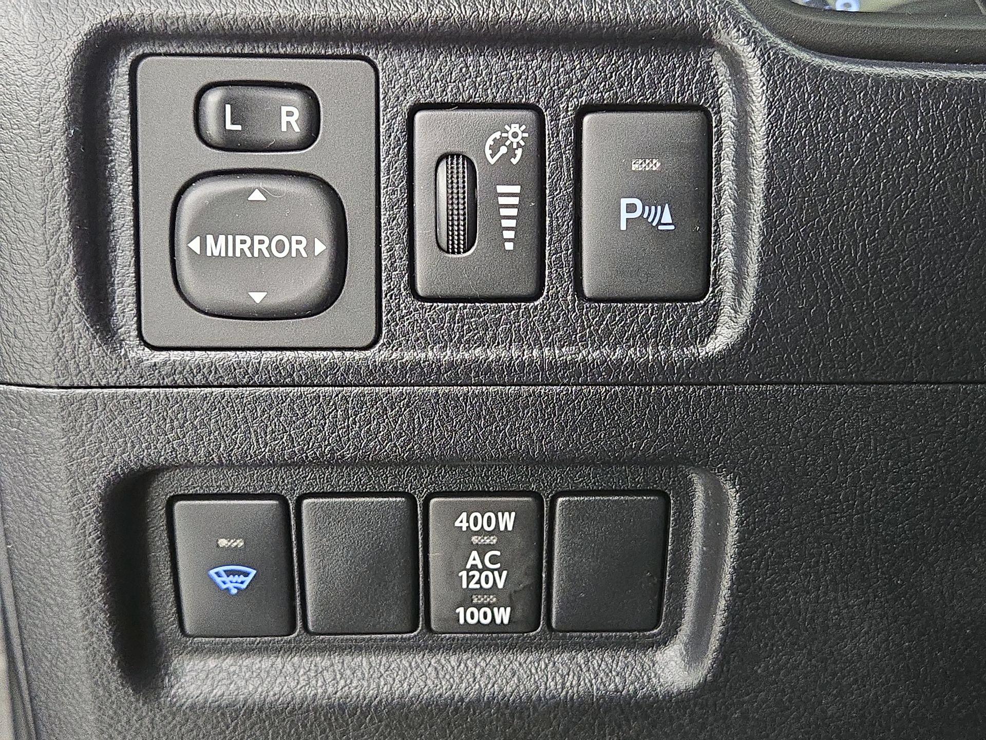 Thumbnail: 2019 Toyota 4Runner - 13