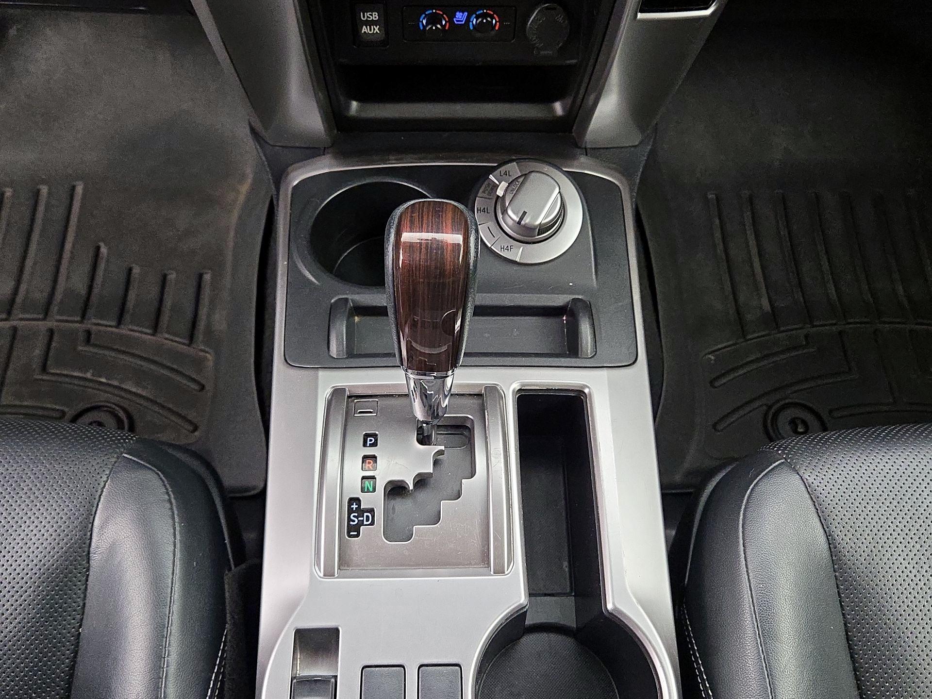 Thumbnail: 2019 Toyota 4Runner - 18